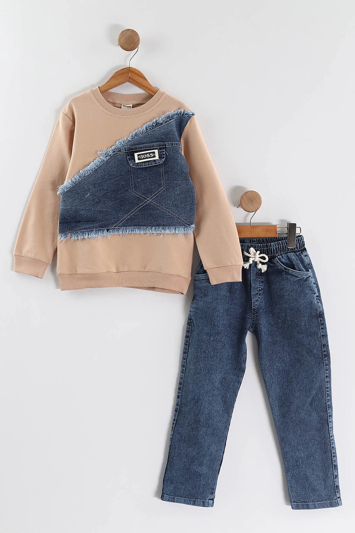 Bisküvi (1-9 Yaş ) Kot Detay Sweatli Kot Pantolonlu Kız Çocuk 2'li Takım 440112