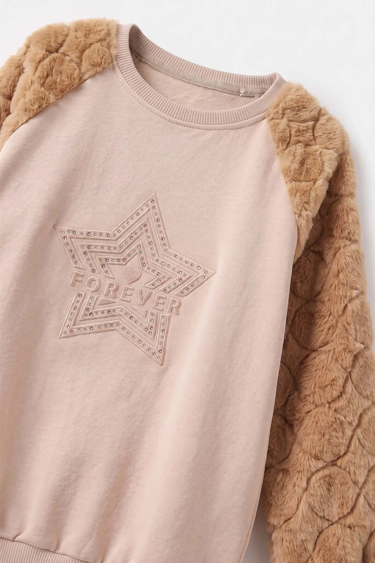Bisküvi (5-13 Yaş) Yıldız Baskılı Kolları Peluşlu İçi Hafif Pamuklu Kız Çocuk Sweatshirt 489290