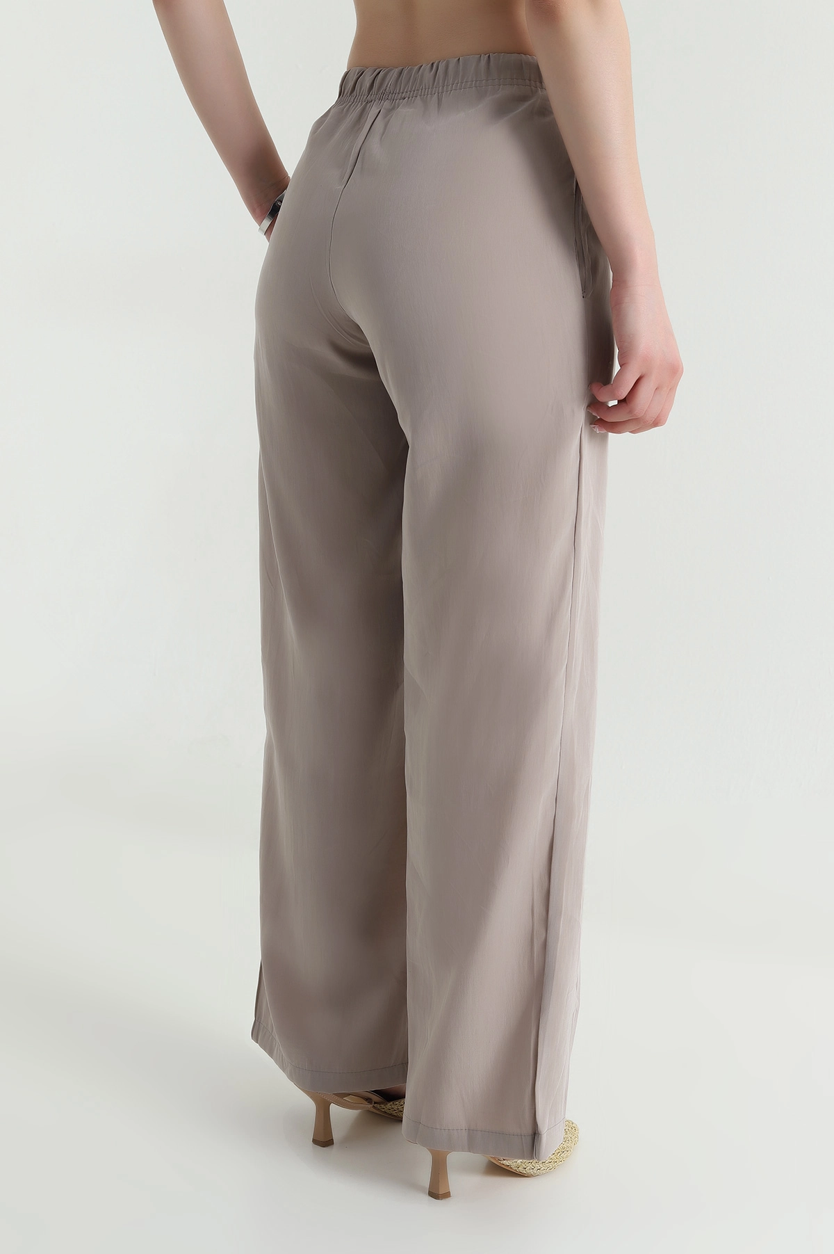 Bisküvi Bel Lastikli Cepli Tencel Kadın Pantolon 474856