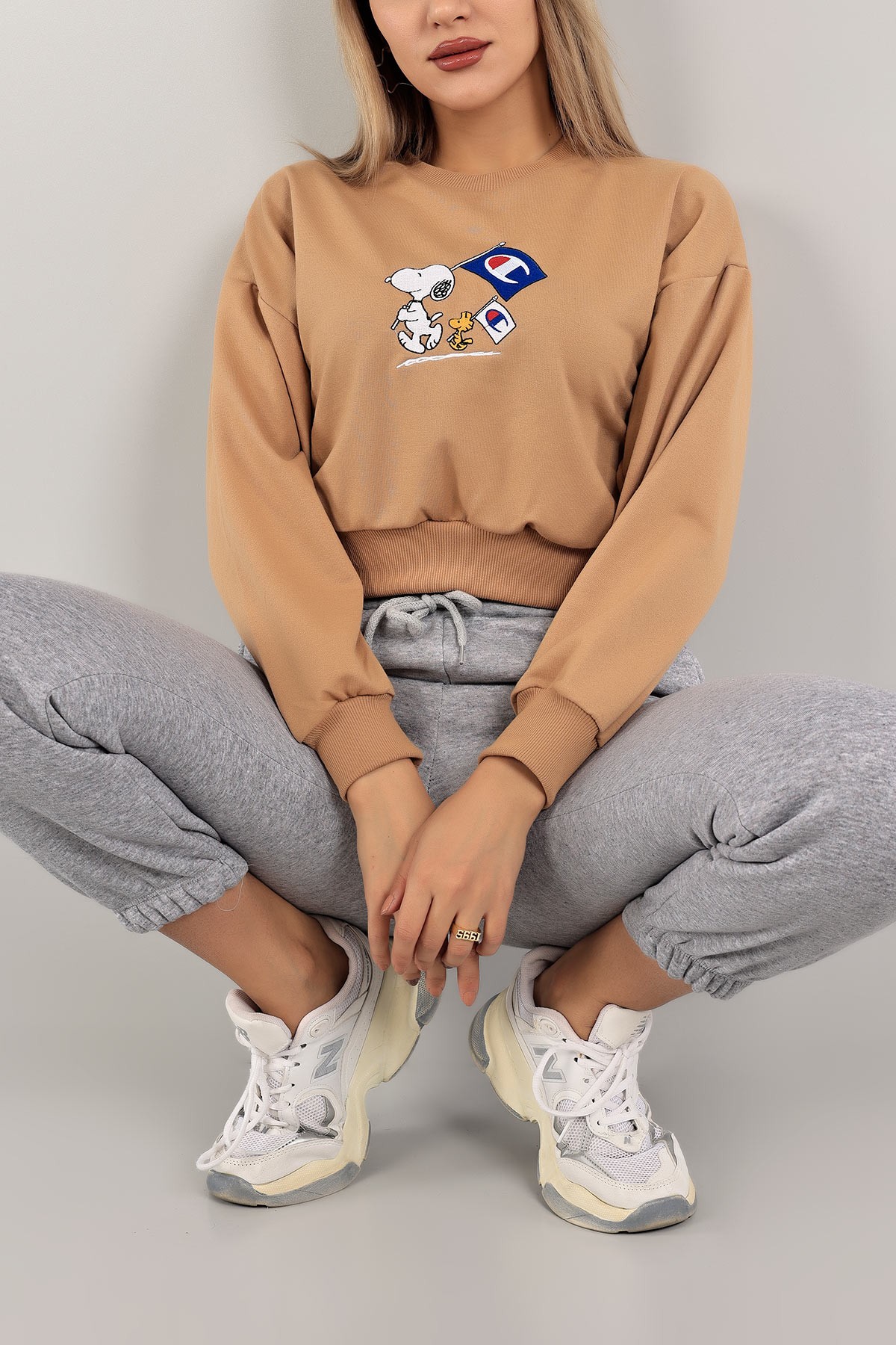 Bisküvi Nakışlı Bayan Sweat 141335