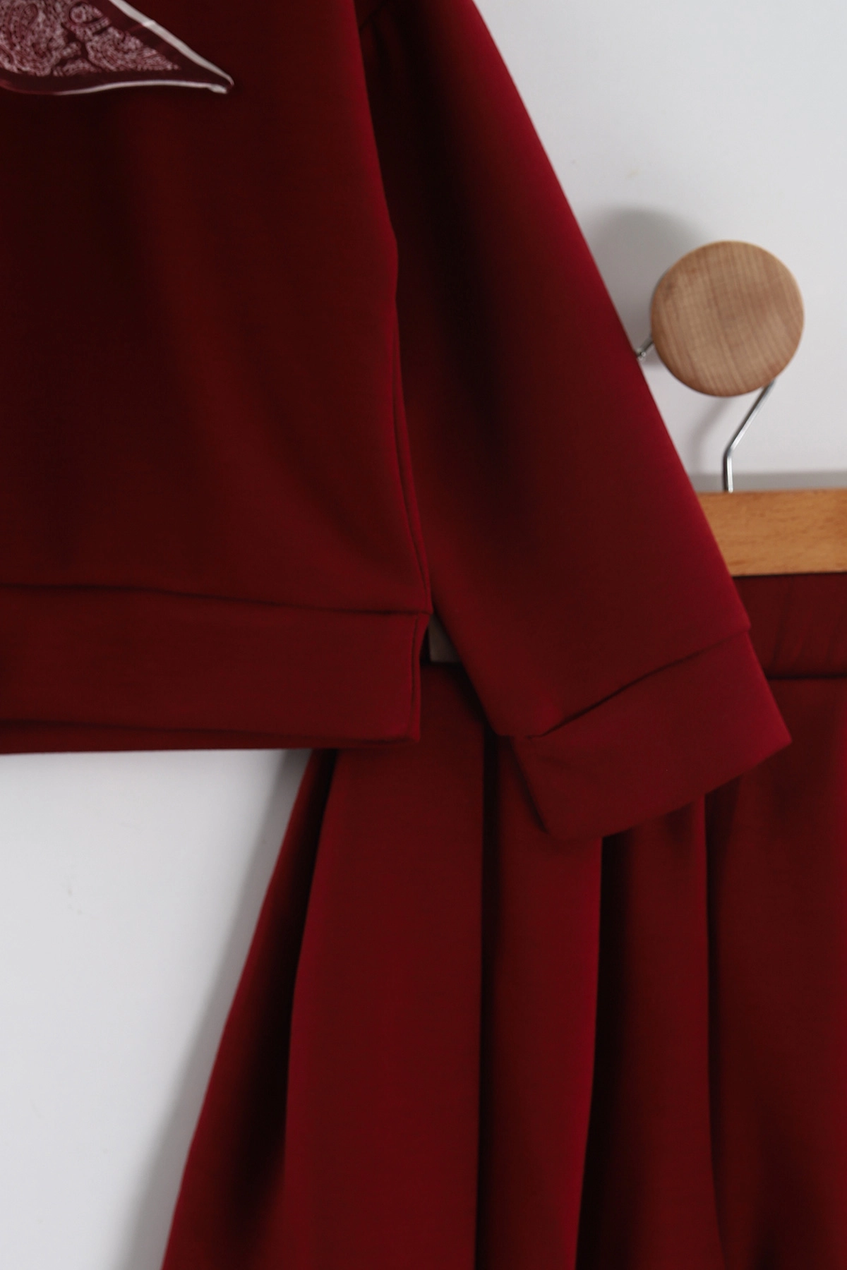Bordo (3-10 Yaş)  Fularlı ve Pileli  Etekli Oysho Kız Çocuk Takım 437206