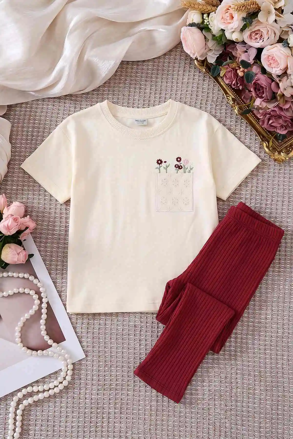 Bordo (4-10 Yaş)Çiçek Nakışlı Brode Cep Detaylı Taytlı Kız Çocuk Takım 469870