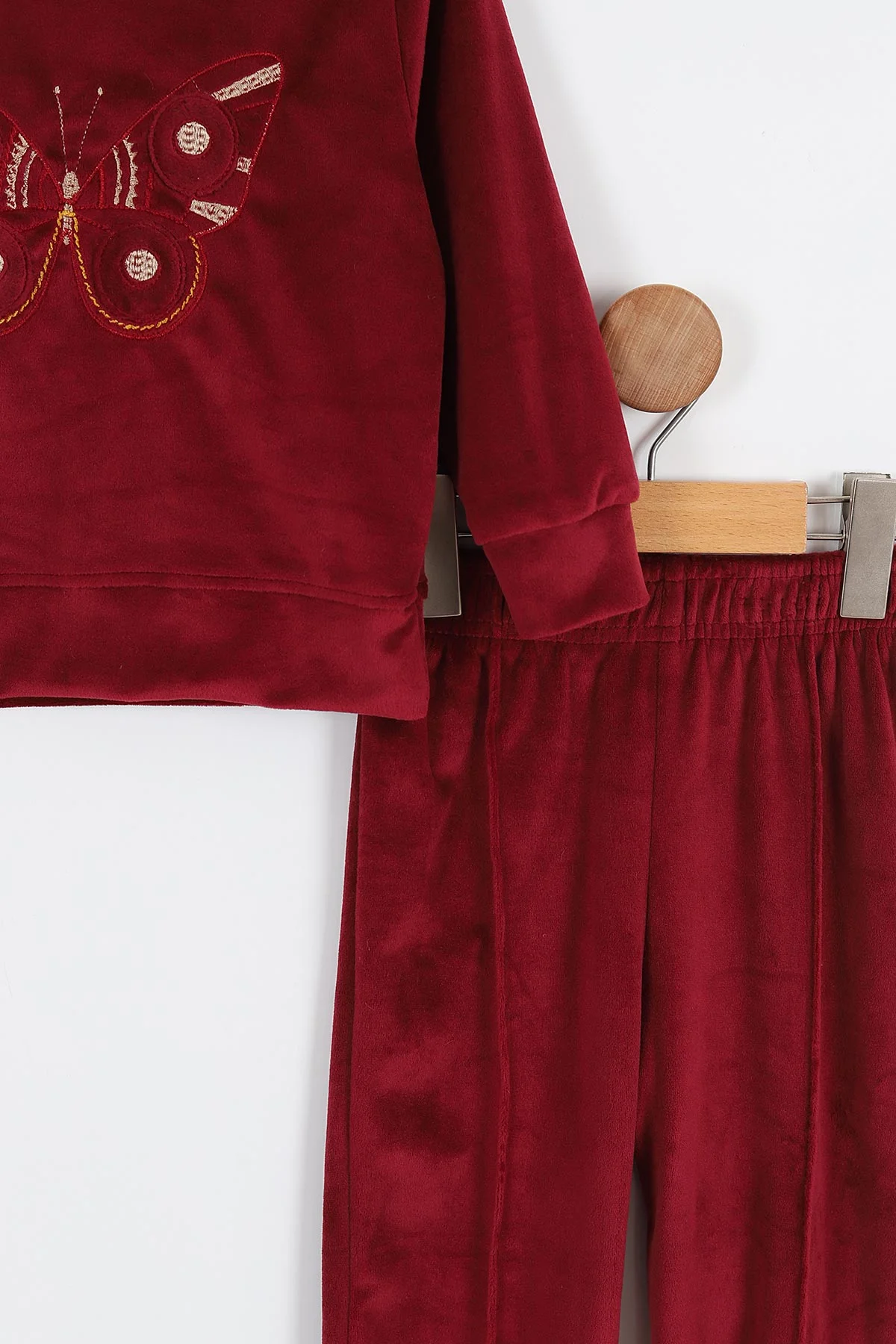 Bordo (4-11 Yaş)Kelebek Nakışlı Kadife Kız Çocuk Takım 308795