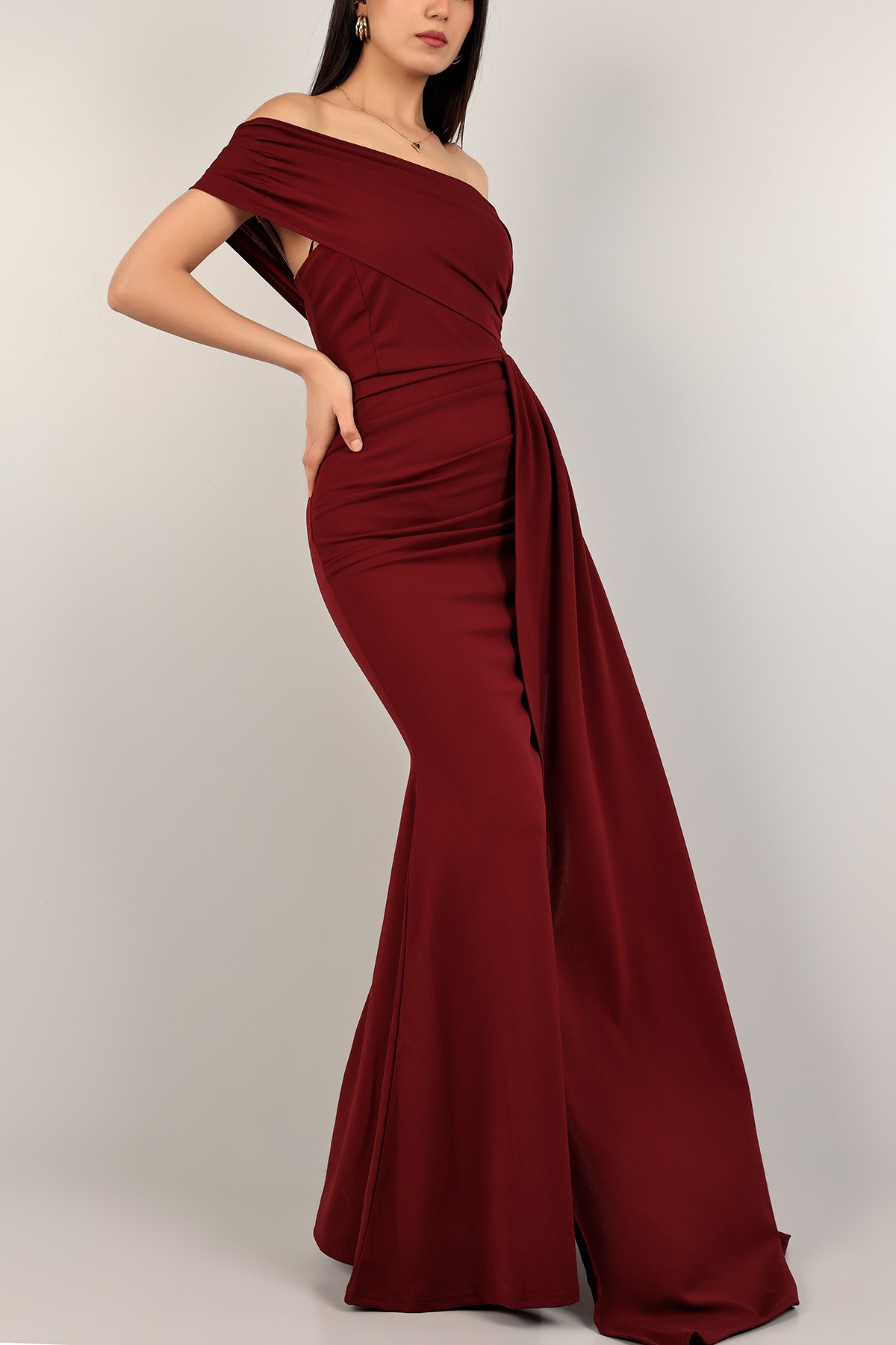 Bordo Açık Omuz Krep Uzun Abiye 109390