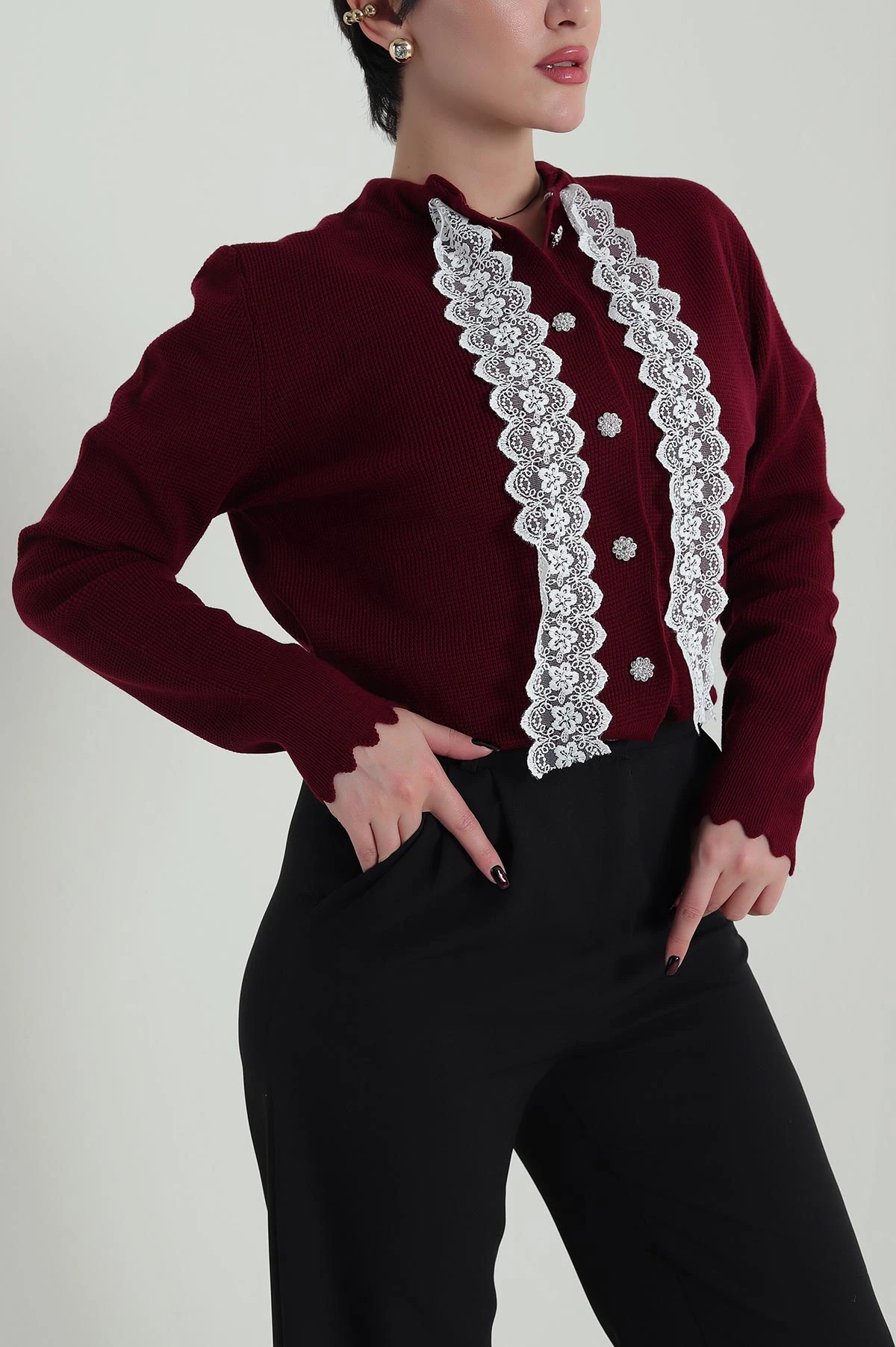 Bordo Düğmeli Güpür Detay Kadın Triko Hırka 423556