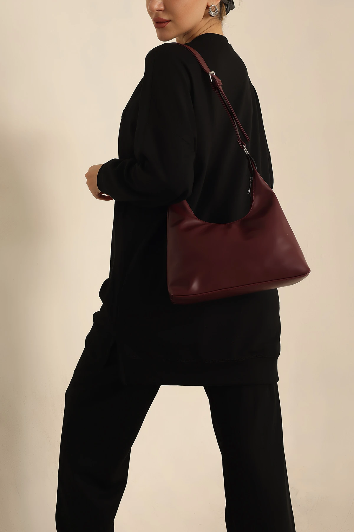 Bordo Fermuarlı Kol ve Omuz Çantası 249510