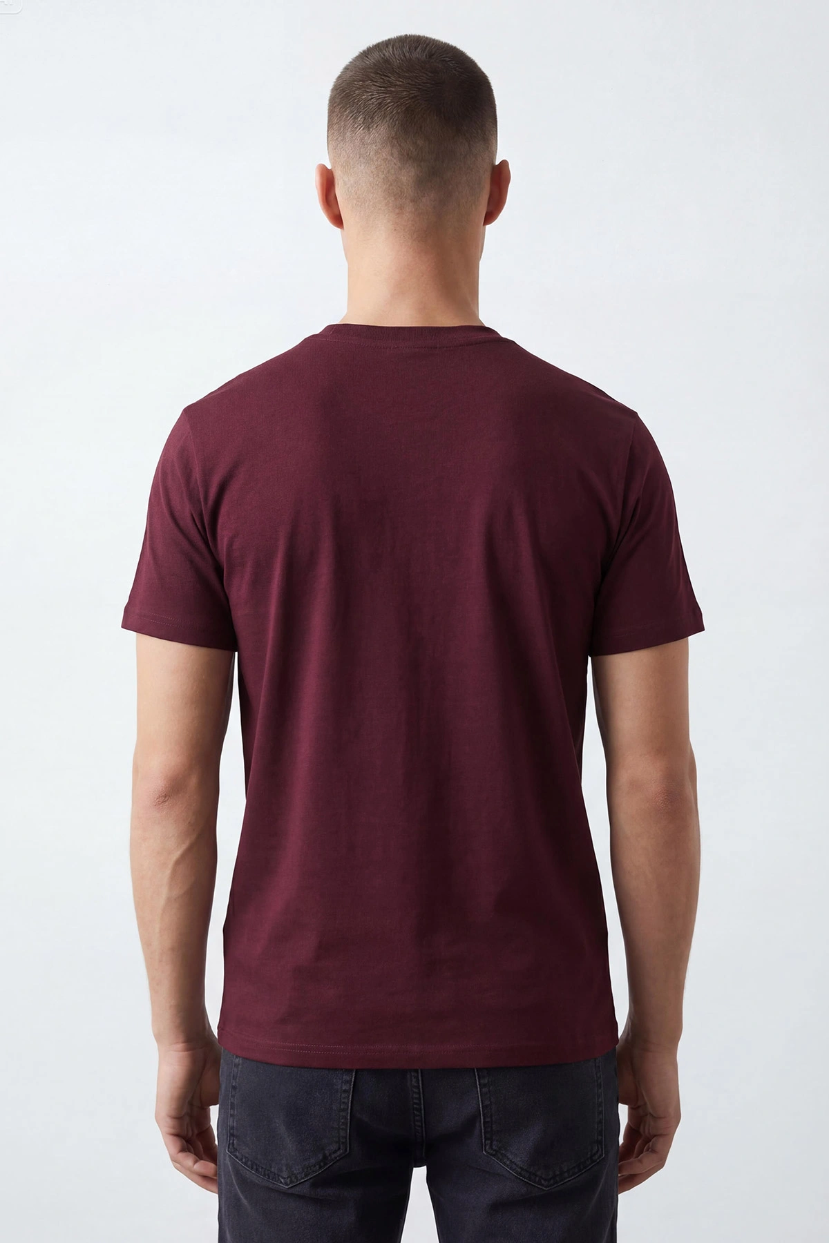 Bordo İki İp Bisiklet Yaka Yazı Detaylı Erkek Tişört 435117