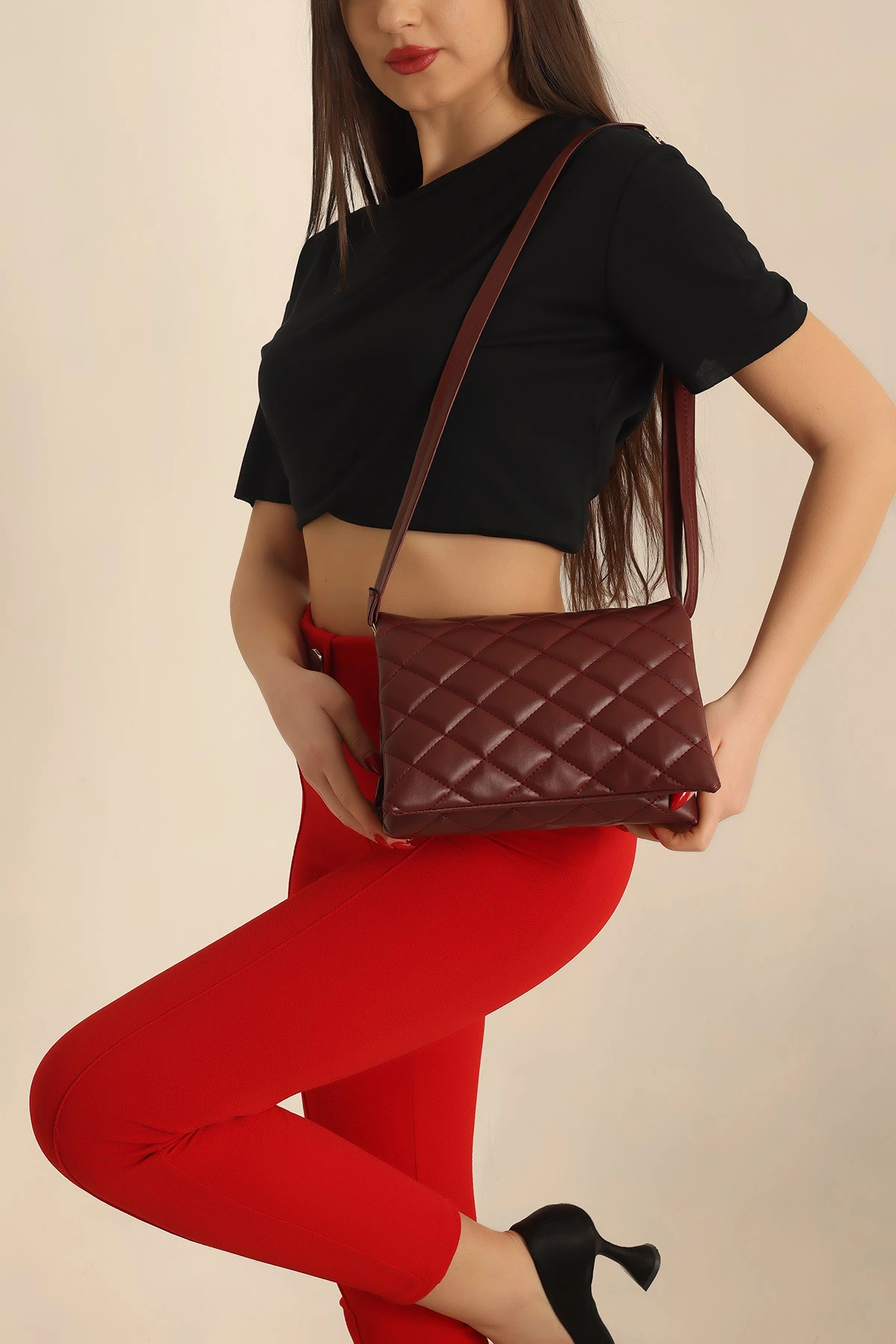 Bordo Kapitone Mıktanıs Kapaklı Omuz Çantası 238071