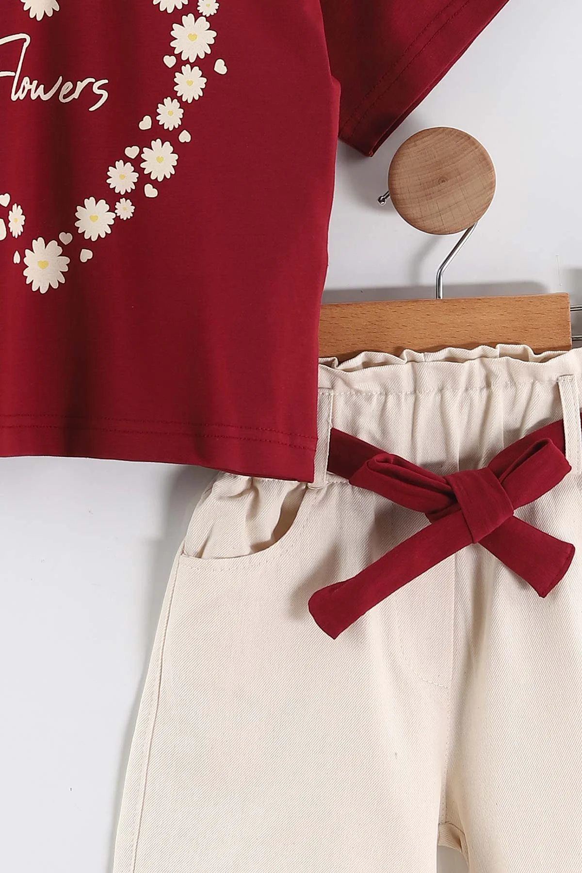 Bordo Krem (2-5 Yaş) Flowers Baskılı Süprem Tişörtlü Gabardin Şortlu Kız Çocuk Yazlık Takım 445910
