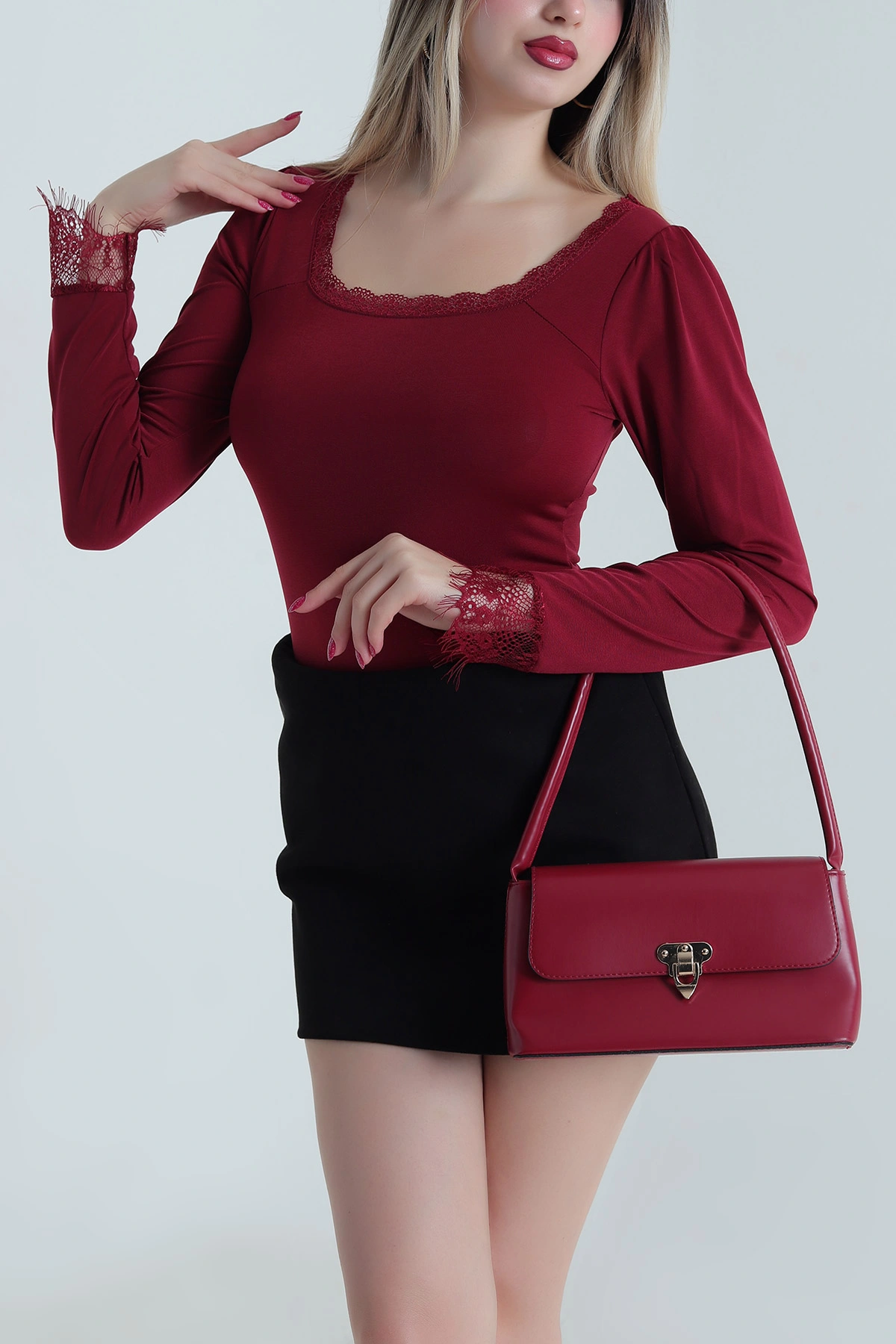 Bordo Yakası Dantelli Sandy Kadın Bluz 492984