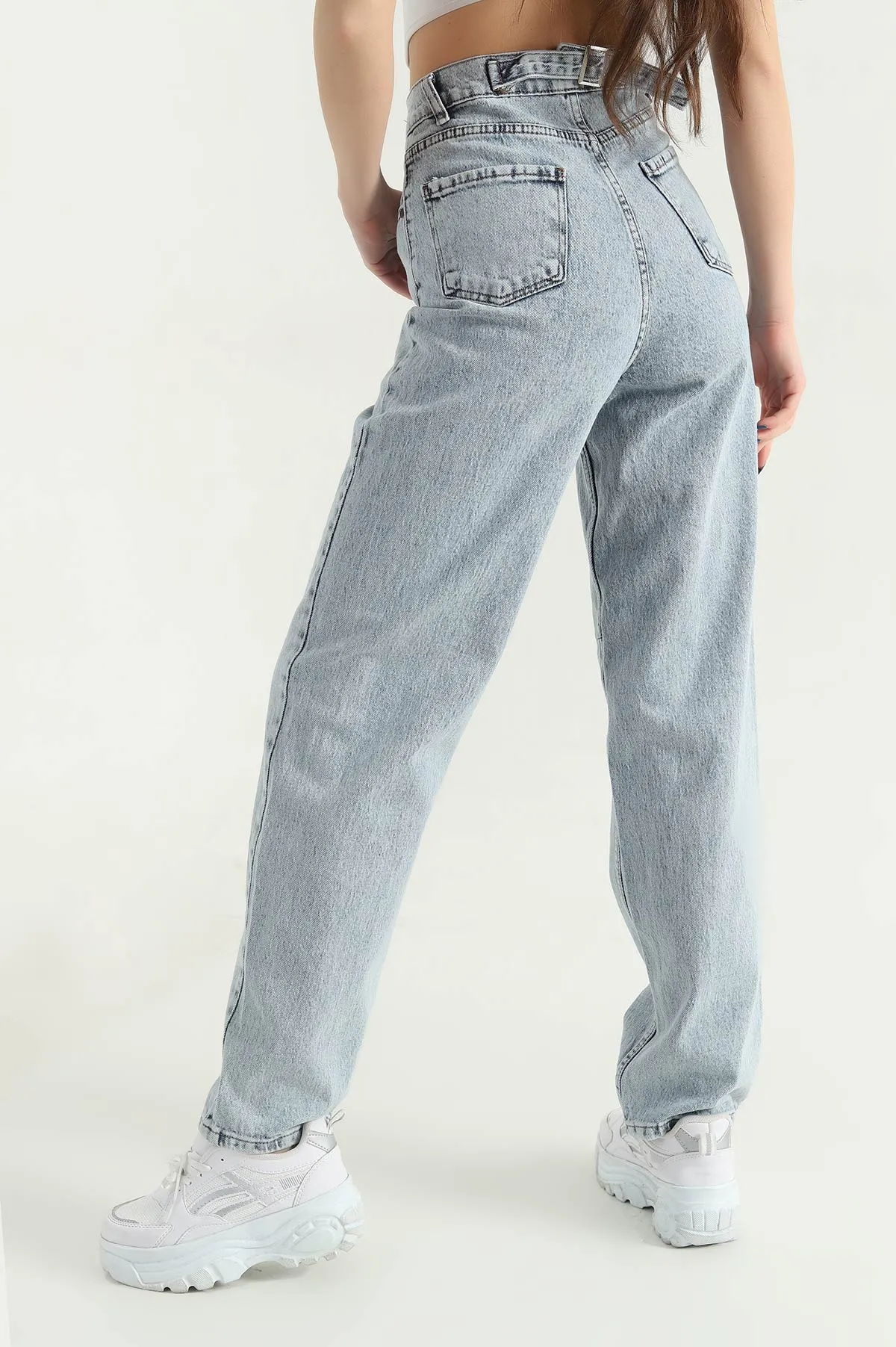 Buz Mavisi Cepli Baggy Kadın Kot Pantolon 345628
