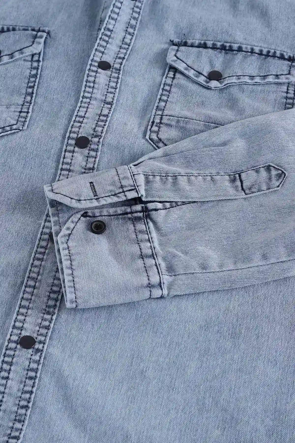 Buz Mavisi Regular Fit Çift Cep Detaylı Yıkamalı Erkek Kot Gömlek 397961