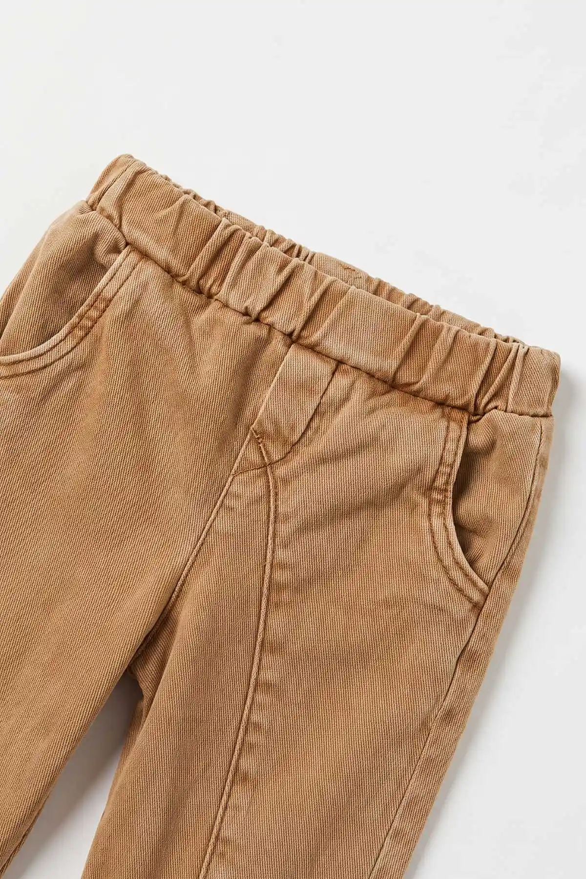 Camel (2-5 Yaş)Kapüşonlu Çıtçıt Düğmeli Gabardin Ceket Pantolonlu Erkek Çocuk 3'lü Takım 477974