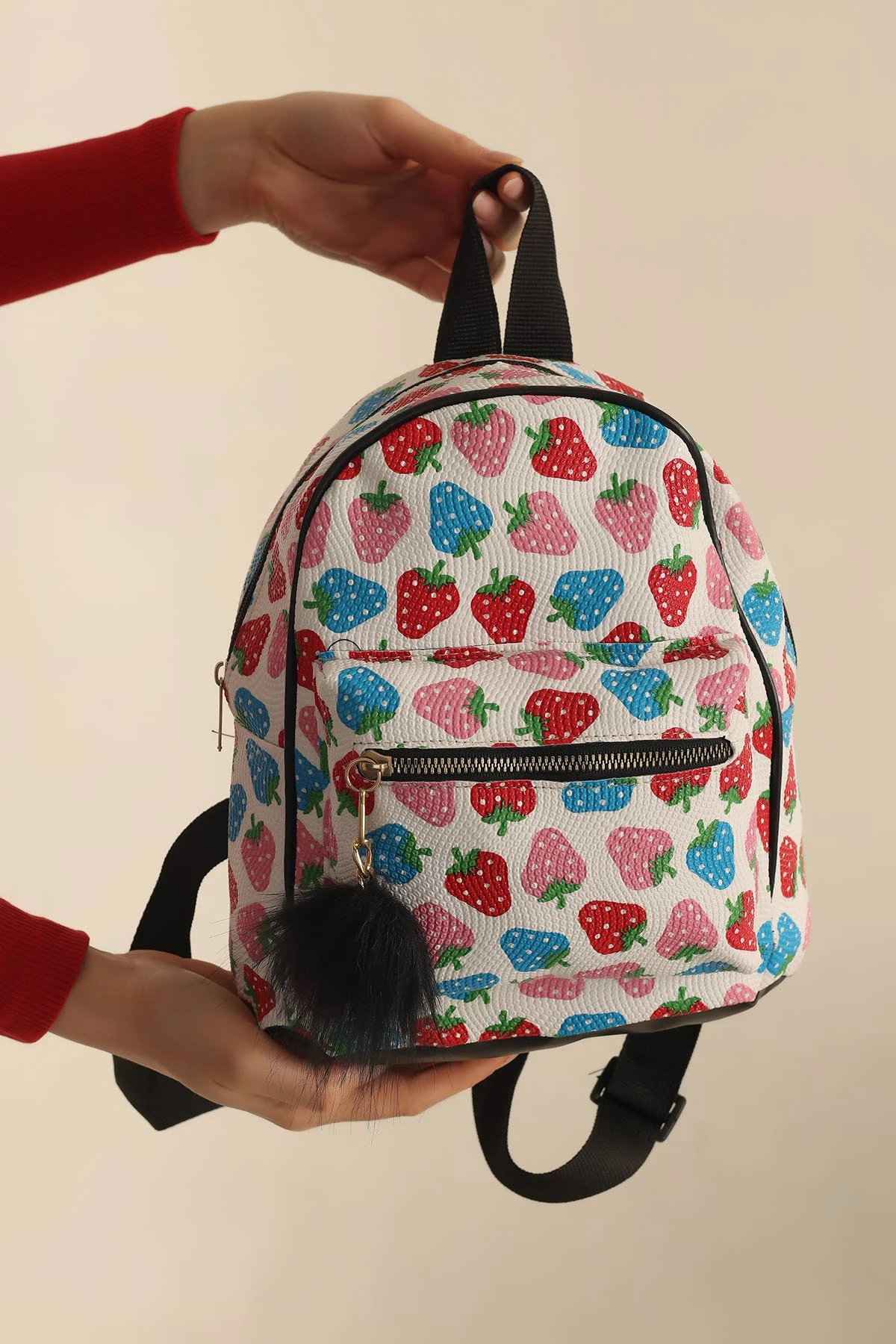 Çilek Desenli Mini Boy Sırt Çantası 235877