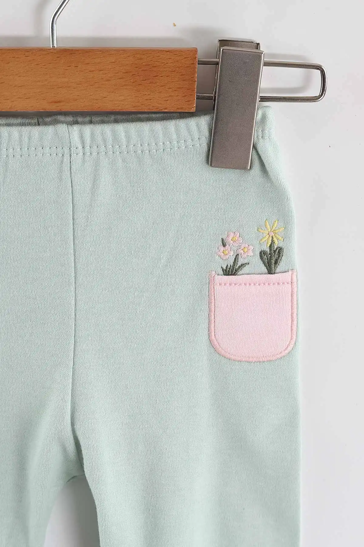 Çoklu Renk (0-6 Ay) Ördek Desenli Çorap Detaylı Kız Bebek 3'lü Pijama Alt 468656