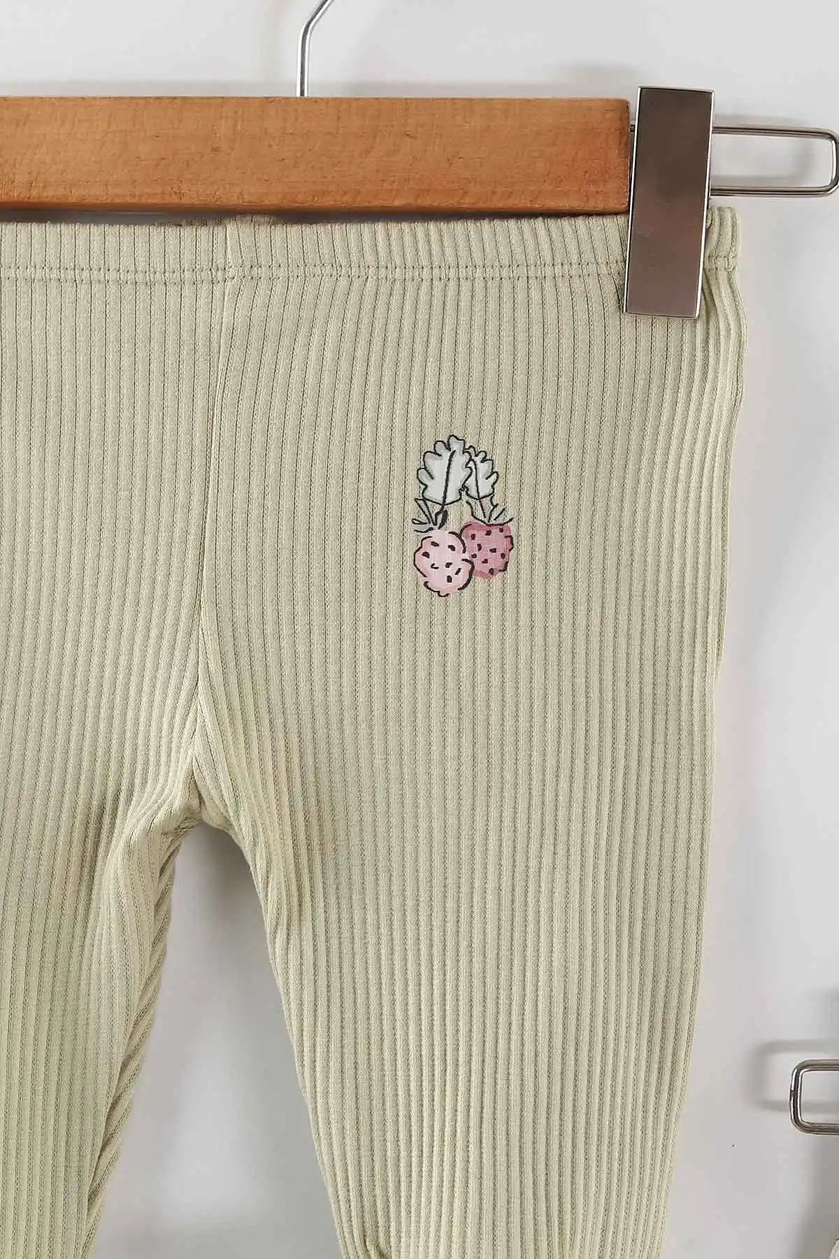 Çoklu Renk (3-6 Ay) Ahududu Baskılı 3'lü Kız Bebek Tek Alt 468755