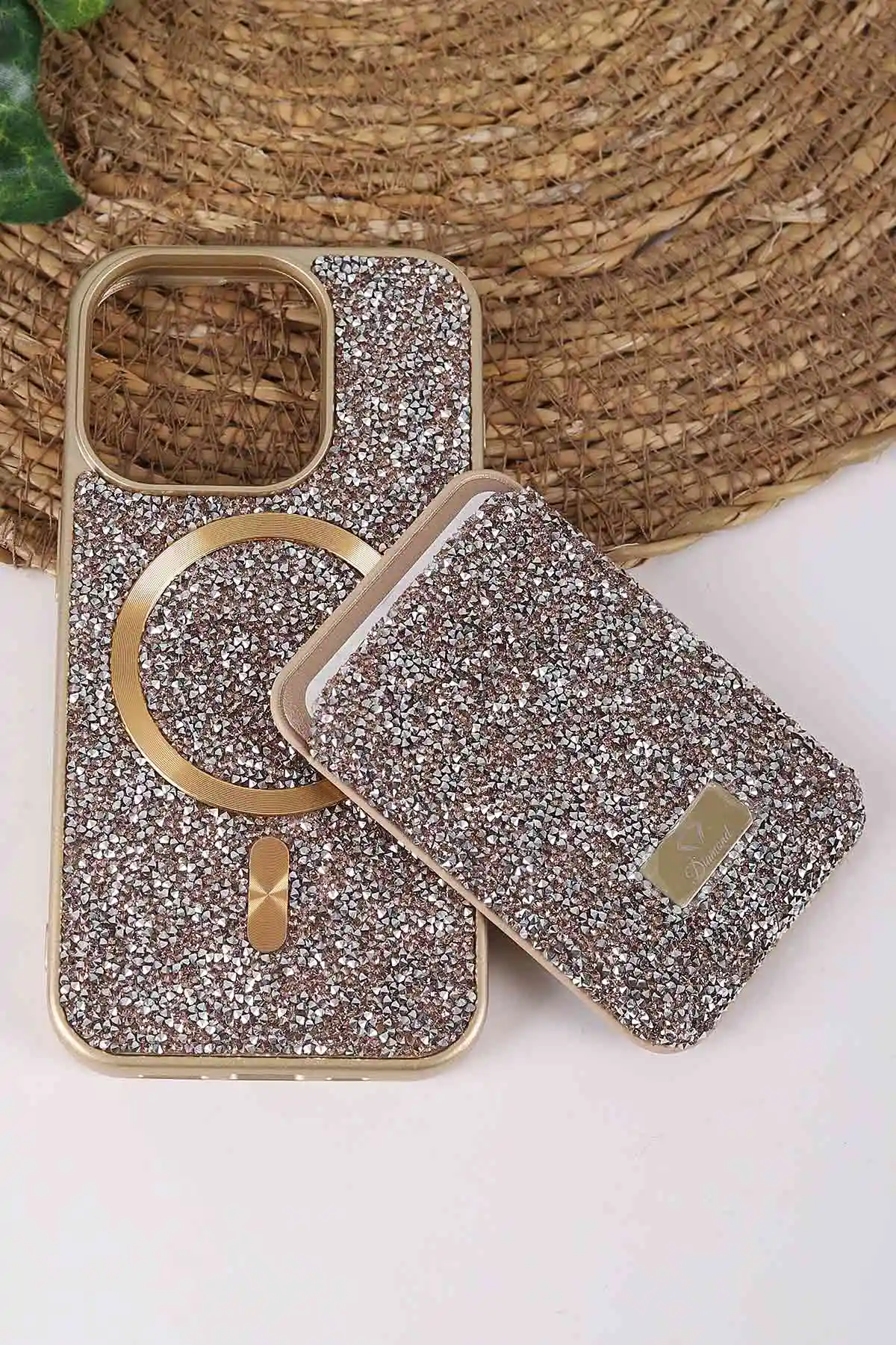 Çöl TeknoCase İPhone 15 Pro Uyumlu Viola Diamond Case Serisi Kartlıklı Lens Hediyeli Sert Silikon Telefon Kılıfı 430821