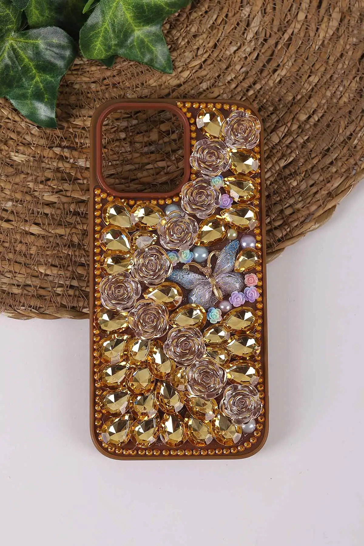 Çöl TeknoCase İPhone 16 Pro Max Uyumlu Daisy Case Serisi Taşlı Vakumlu Sert Silikon Telefon Kılıfı 431094