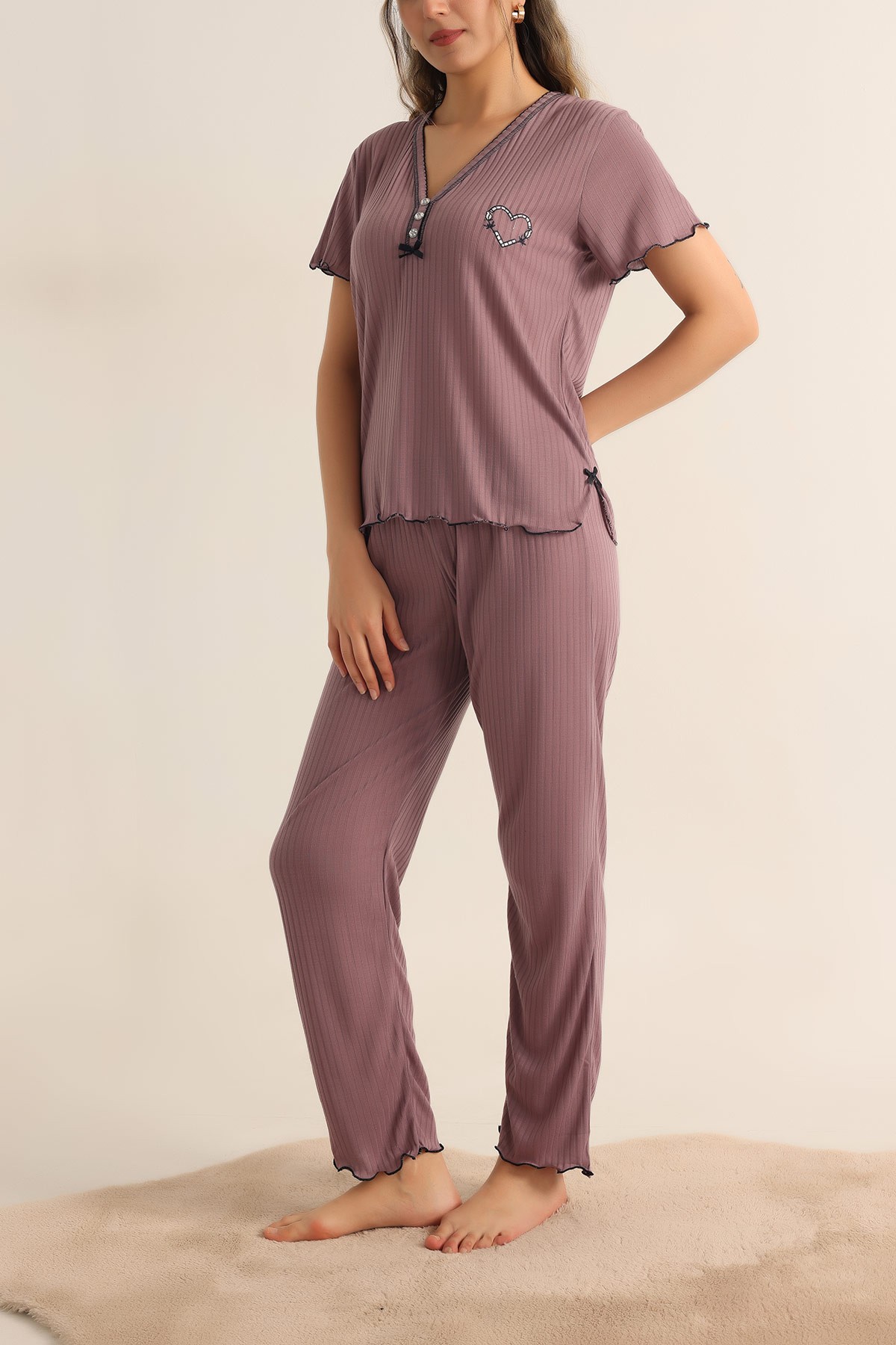 Düğmeli Nakışlı Bayan Pijama Takımı 181895