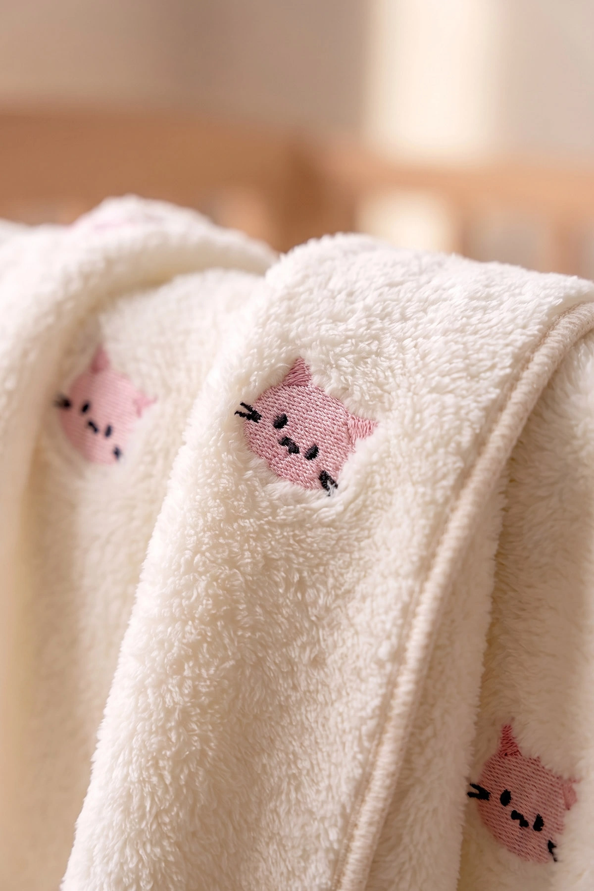 Ekru (0-12 Ay) Kedi  Nakışlı  Wellsoftt  Bebek Battaniye 477447