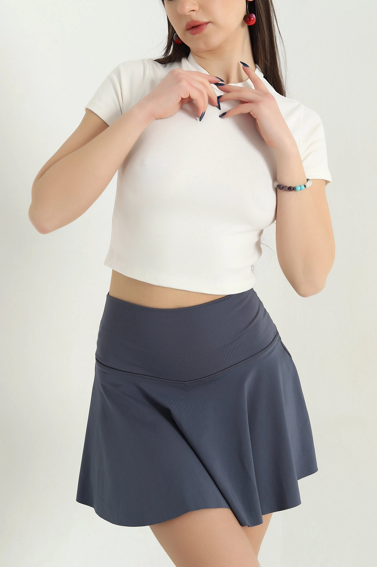 Ekru Bisiklet Yaka Likralı Viskon Crop Bluz 339011