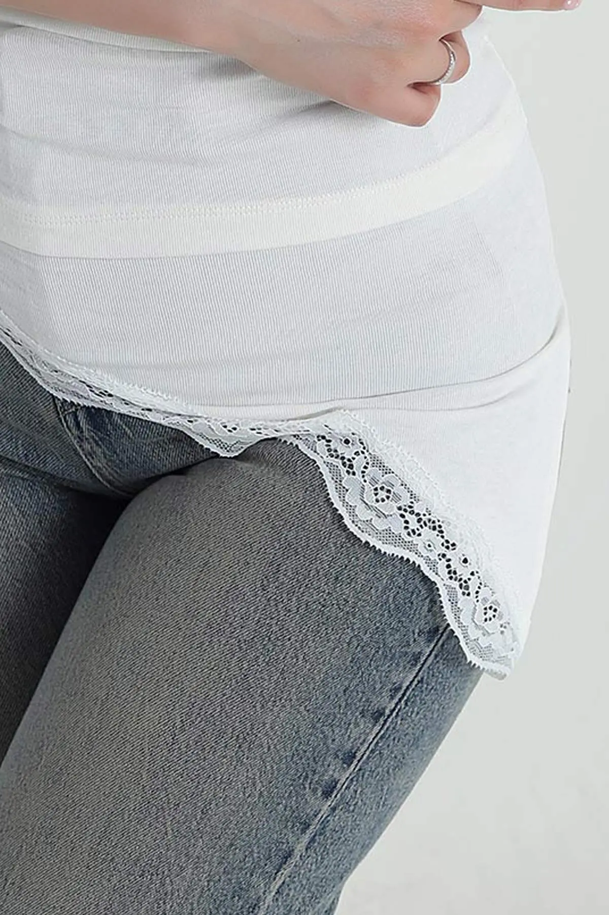 Ekru Dantelli Buzi Kadın Bluz 458114