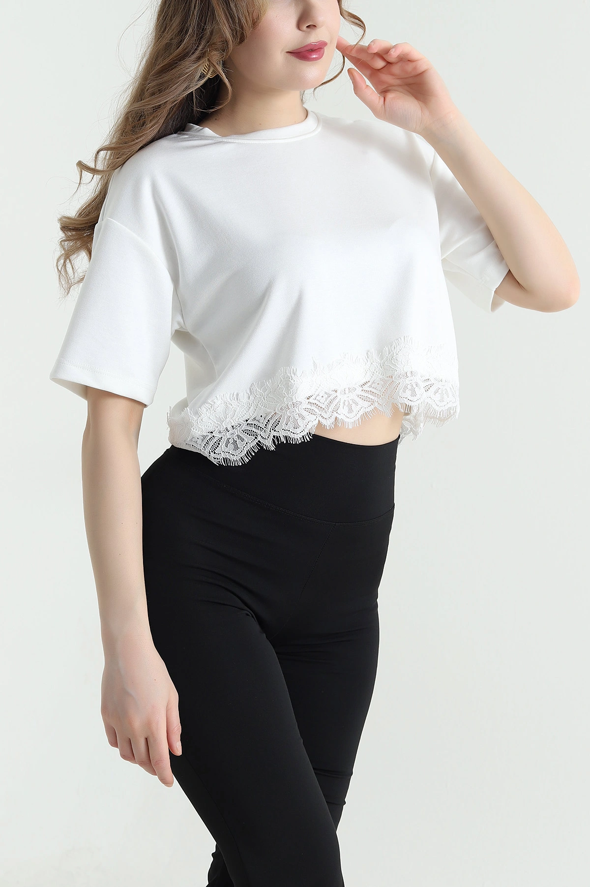 Ekru Dantelli Modal Kadın Bluz 441404
