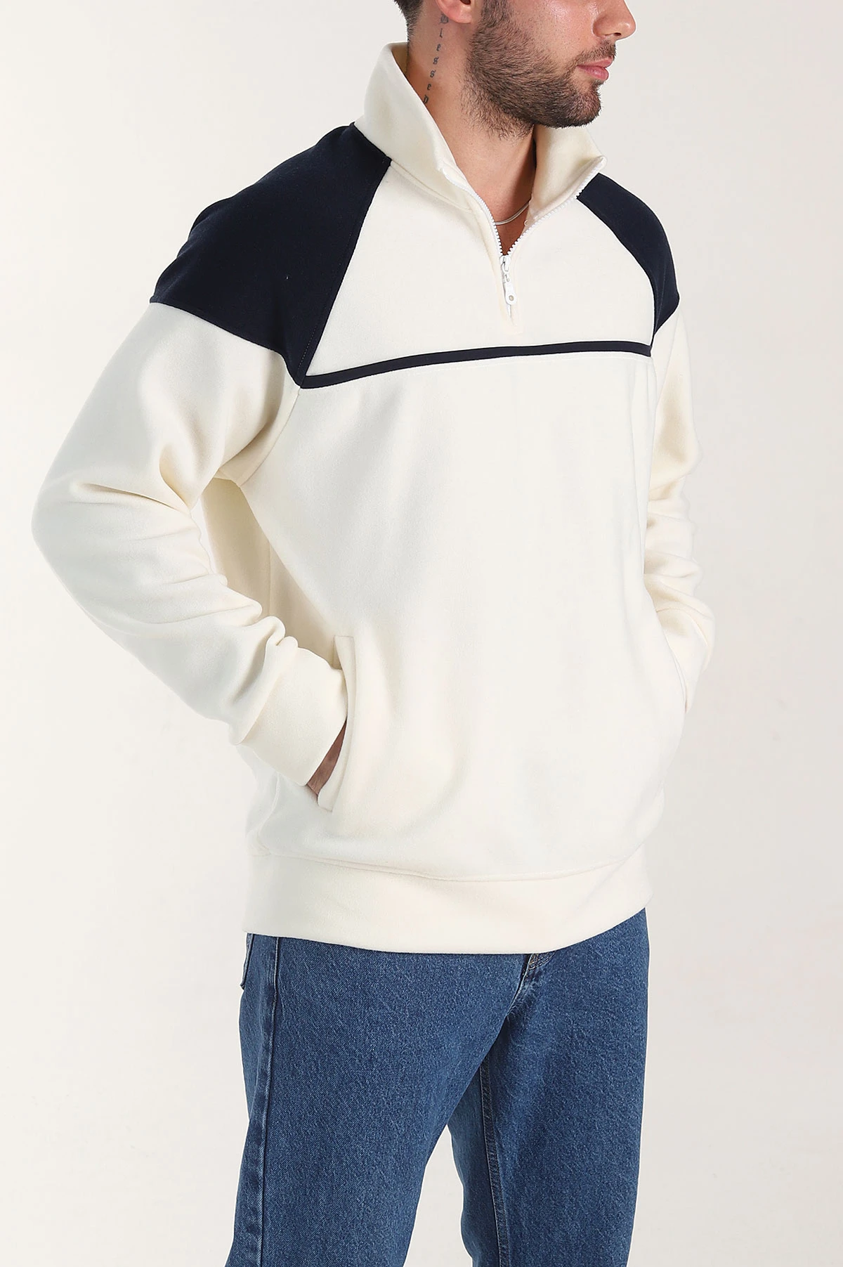 Ekru Fermuarlı Dik Yaka Polar Kumaş Erkek Sweatshirt 404308