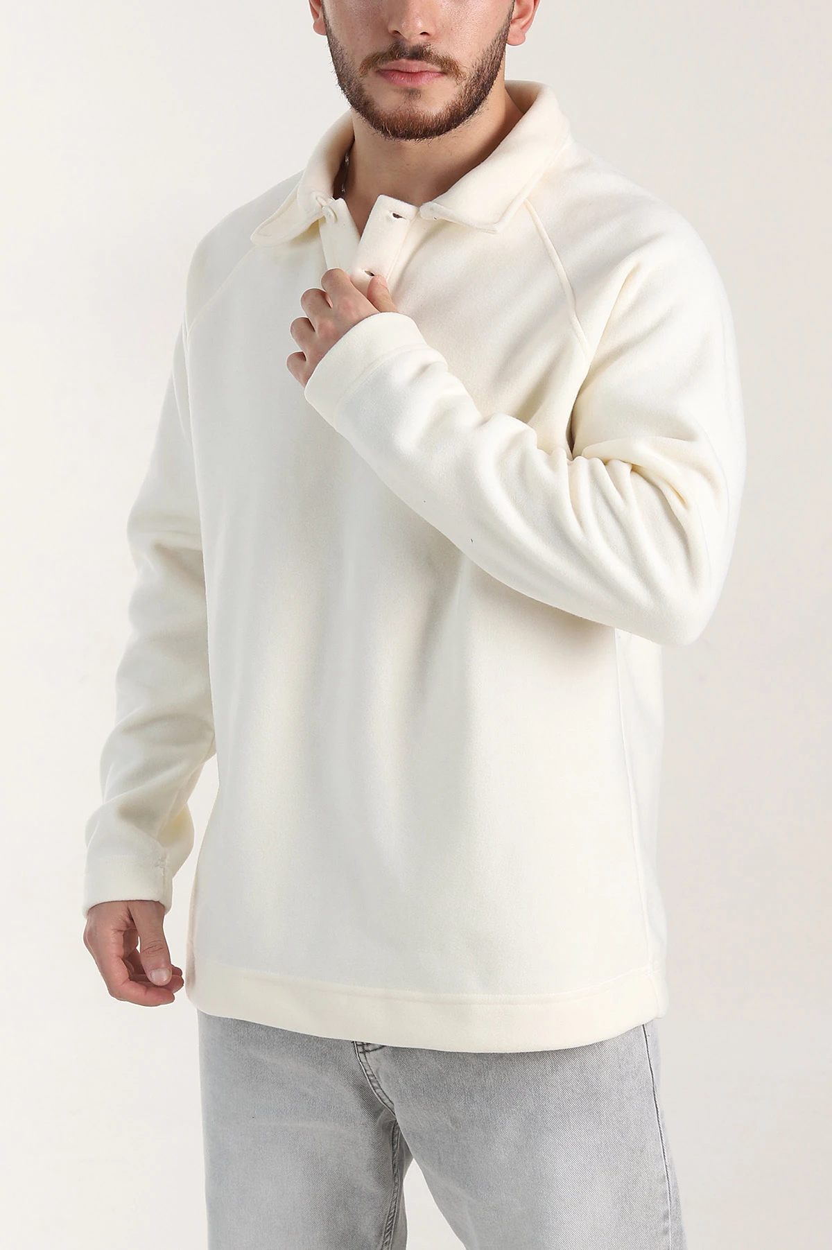 Ekru Polo Yaka Düğmeli Uzun Kollu Polar Kumaş Erkek Sweatshirt 404284