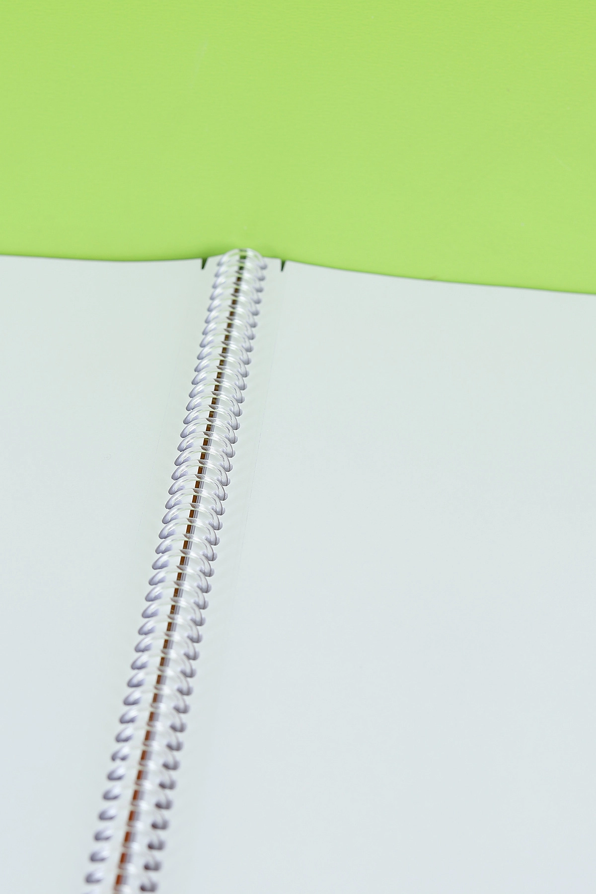 Faber-Castell Knights Neon 80YP. Çizgisiz Spiralli PP. Kapak Defter 295841