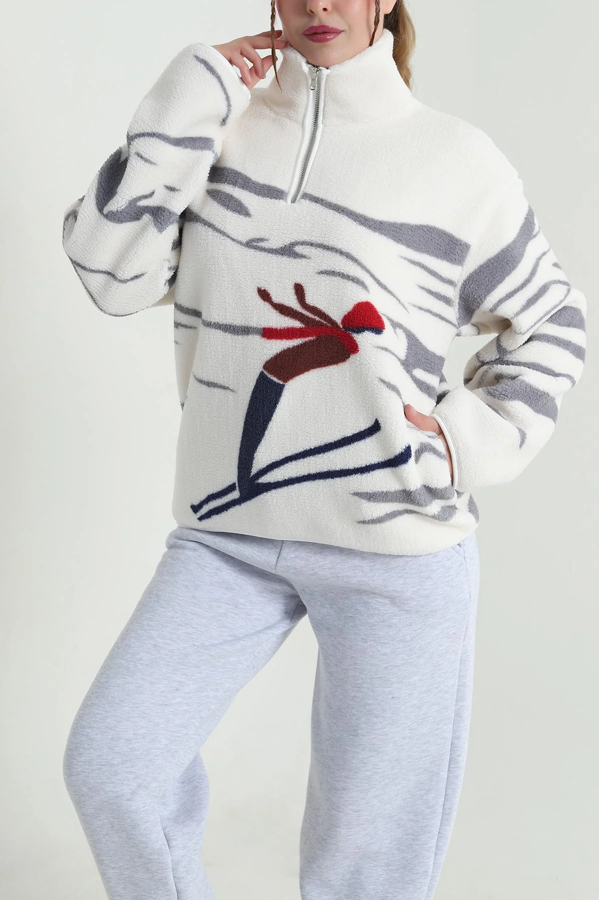 Füme Desenli Uzun Kollu Teddy Kadın Sweat 482455