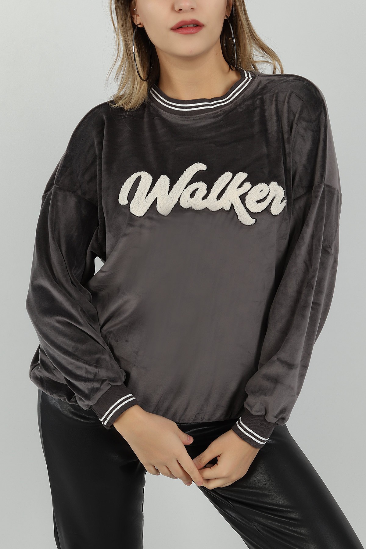 Füme Süzene Nakışlı Kadife Sweat 144949