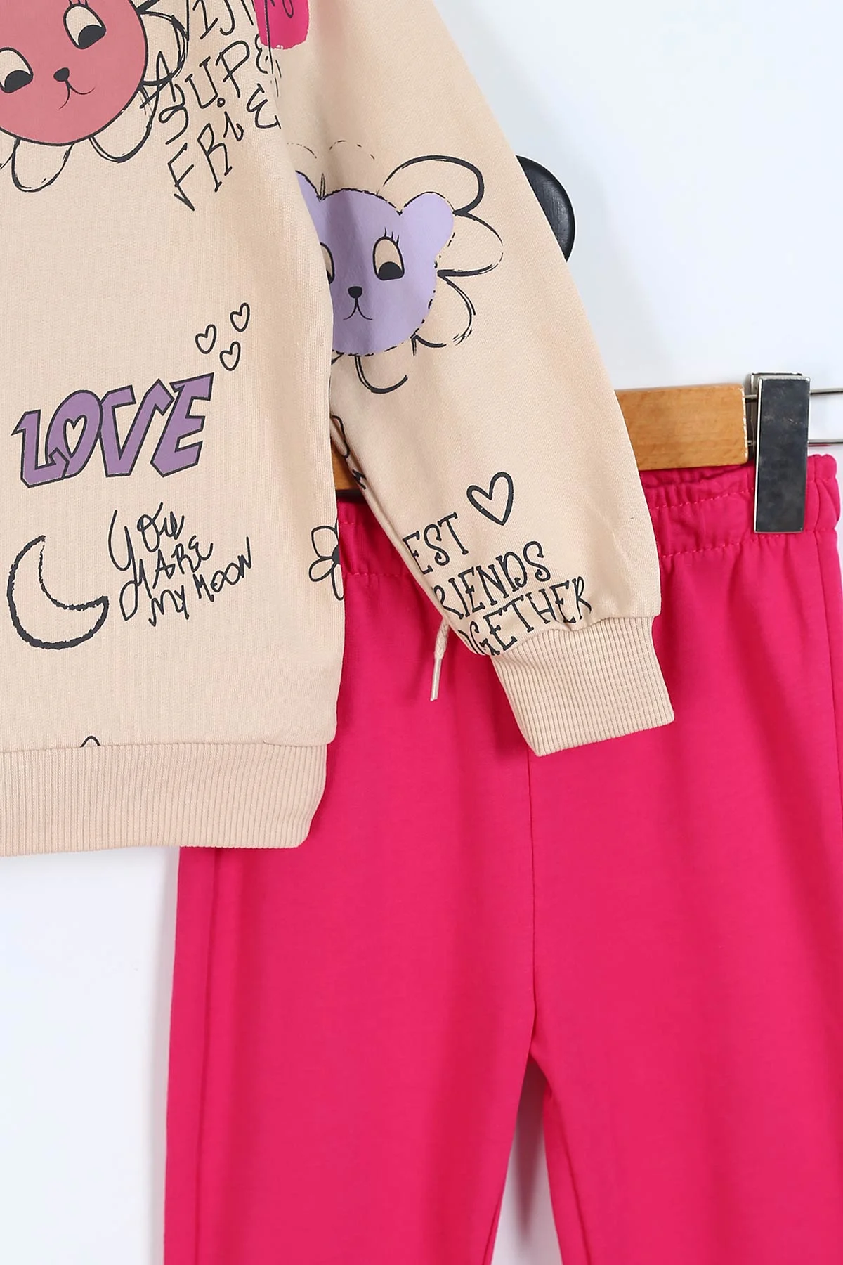 Fuşya (2-5 Yaş)Love Baskılı Kız Çocuk Takım 337132