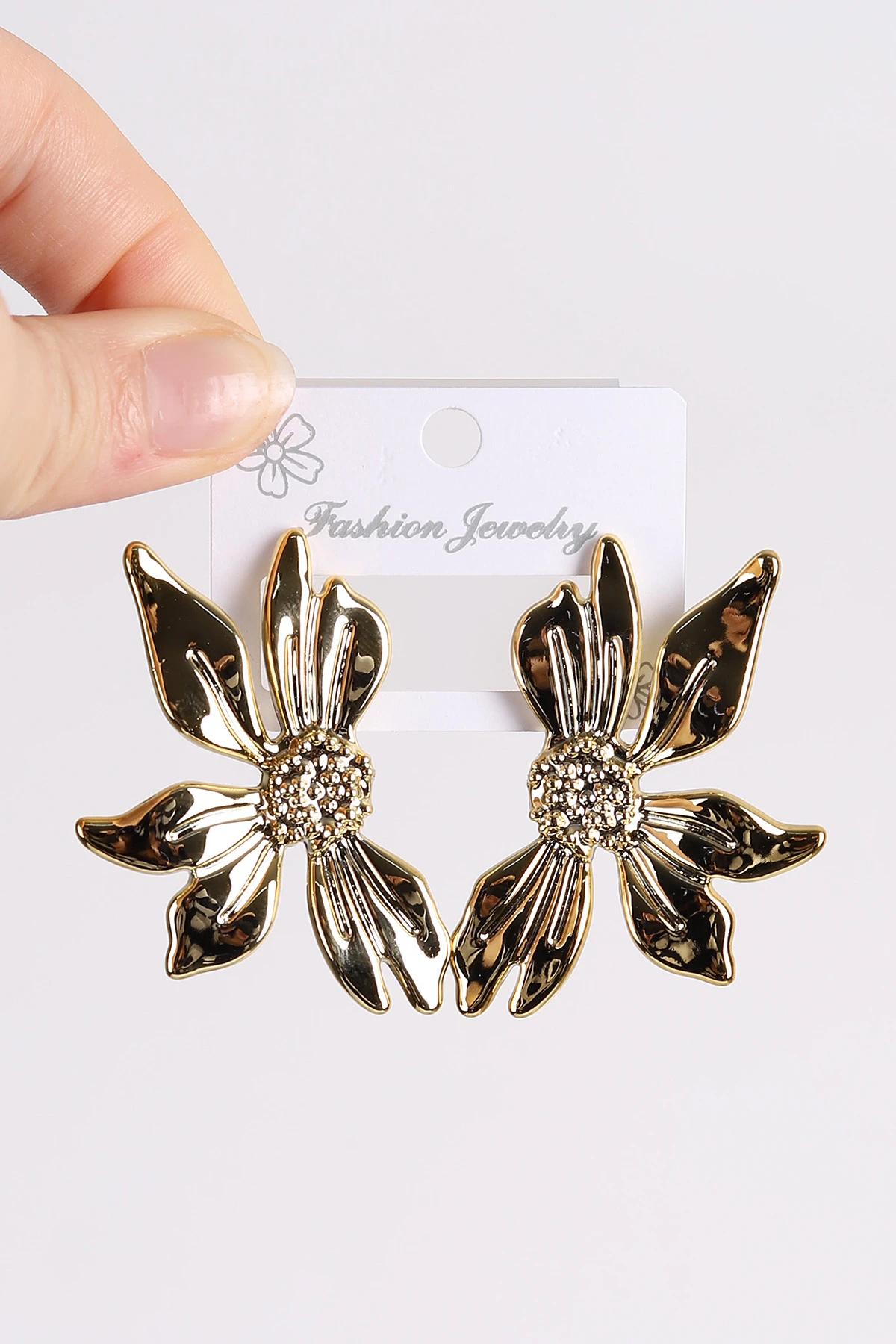 Gold Çiçek Model  Plastik Küpe 494567