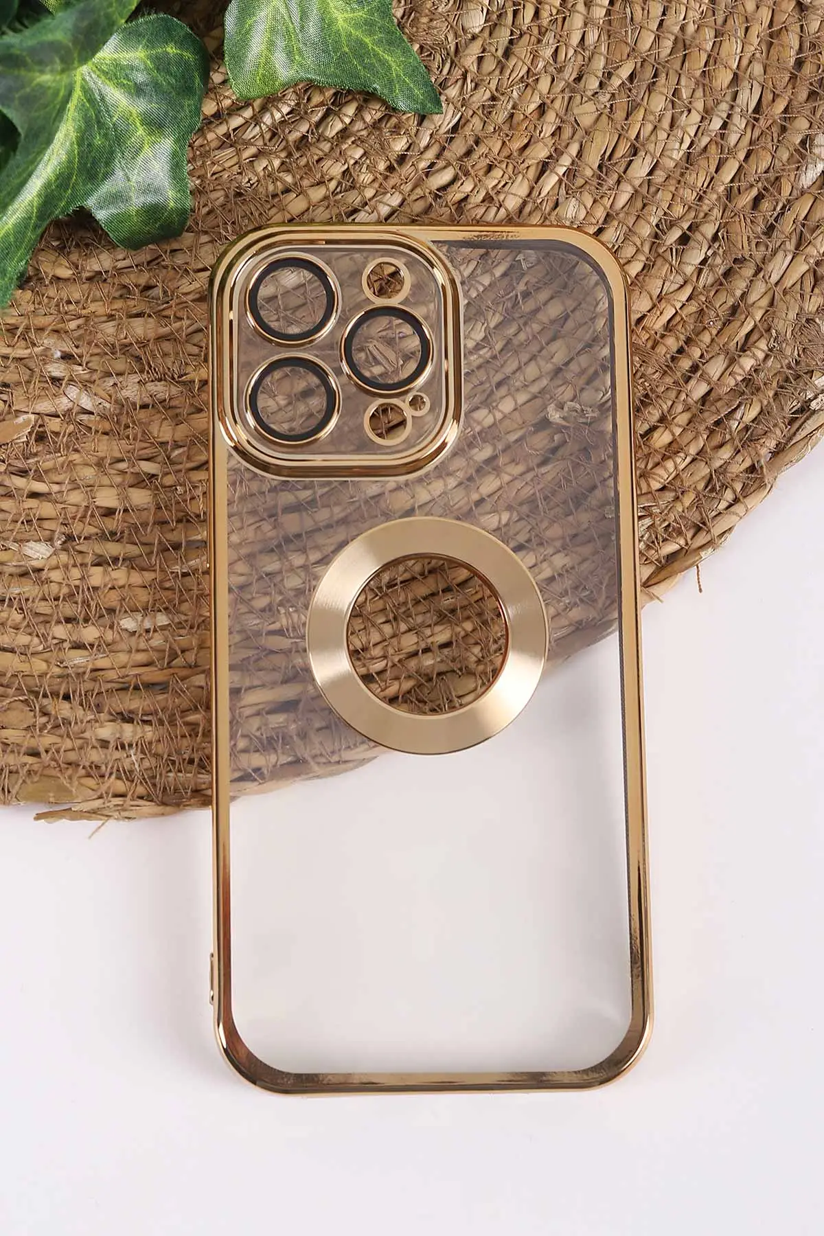 Gold İphone 14 Pro Max Uyumlu Şeffaf Kamera Korumalı Silikon Telefon Kılıfı 437553
