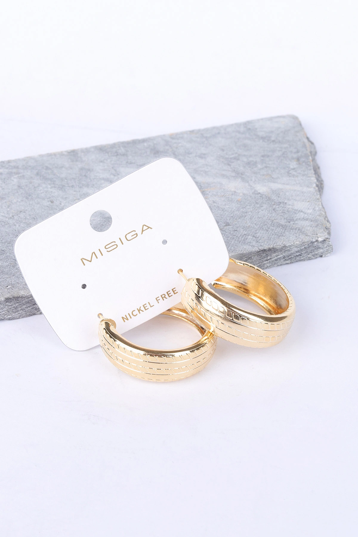 Gold İşlemeli Kalın Halka Model Küpe 330835