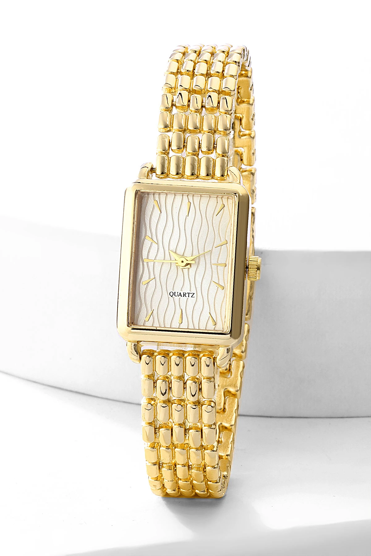 Gold Kare Çerçeveli Şık Kadın Saat 476700
