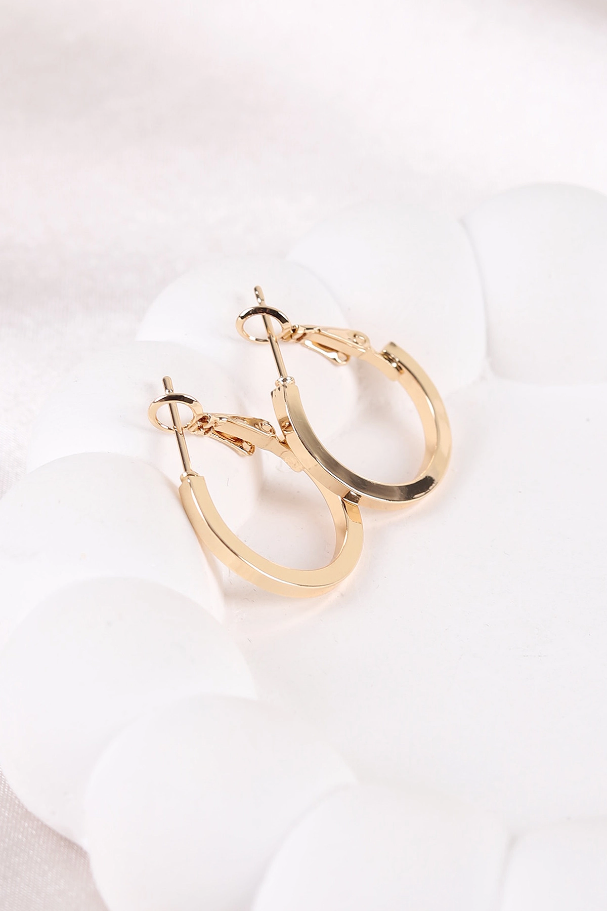 Gold Kenarları Küt Küçük Boy Halka Küpe 448825