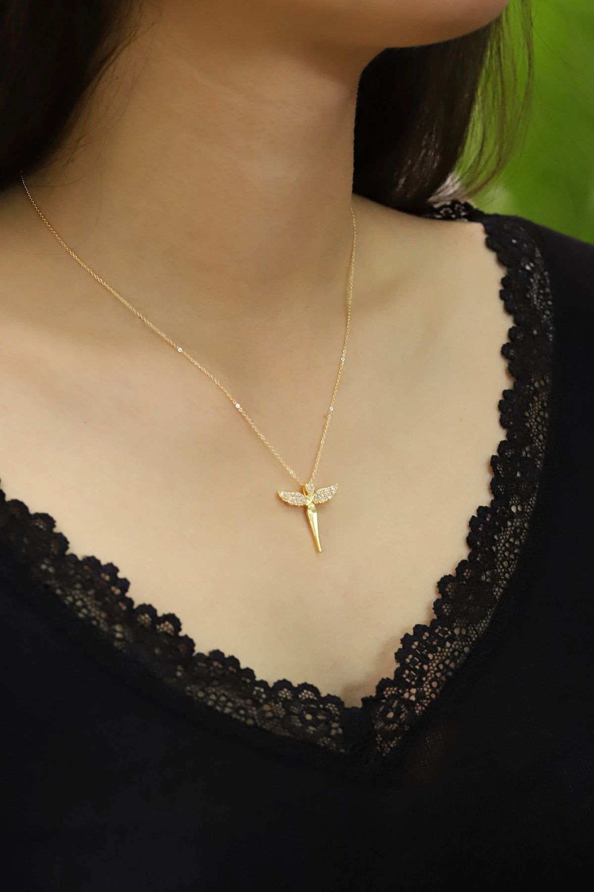 Gold Melek Figürlü  Zirkon Taşlı   Şık Kolye 430242