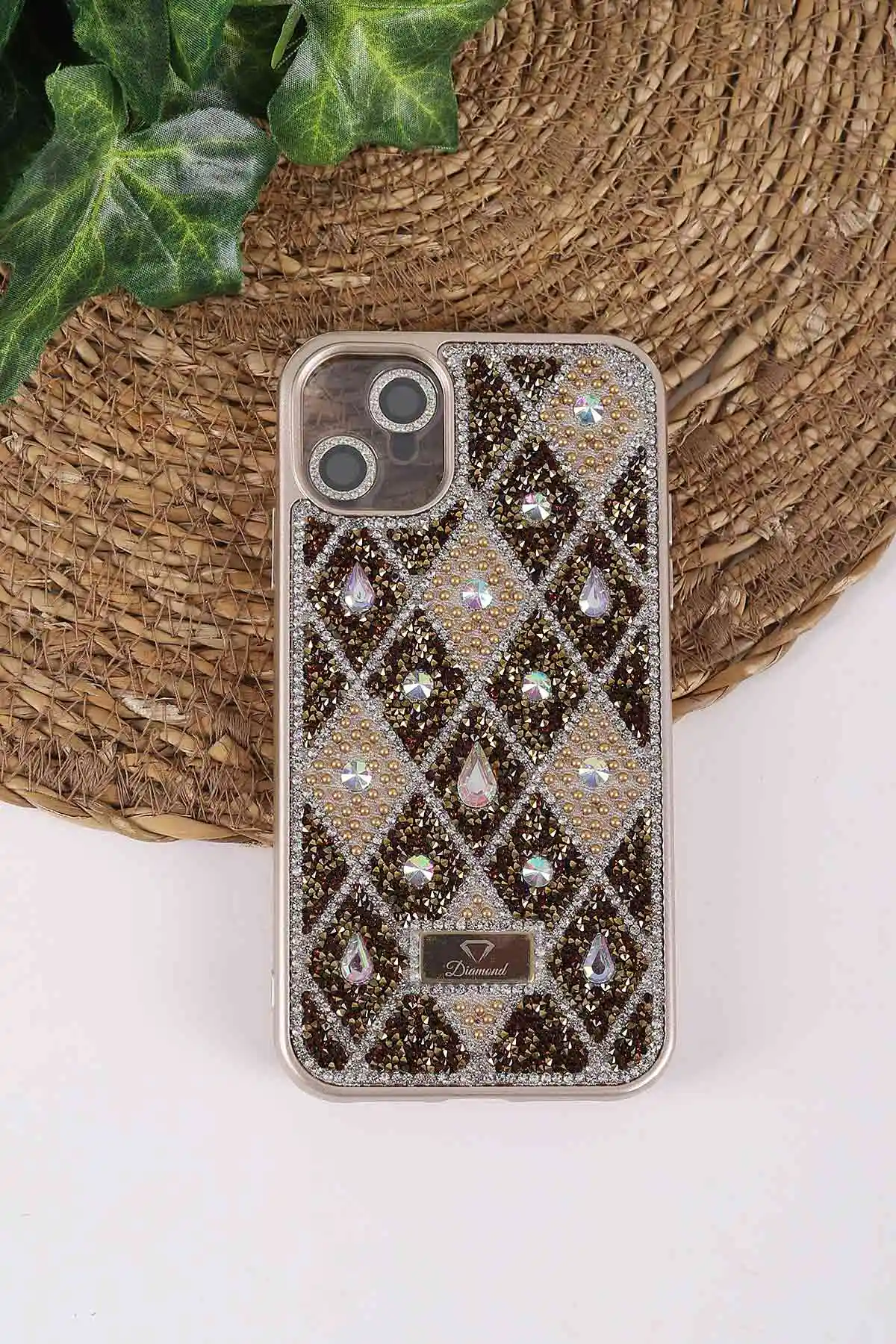 Gold TeknoCase İPhone 11 Uyumlu Dlr Diamond Case Serisi Lens Hediyeli Premium Sert Silikon Telefon Kılıfı 430340