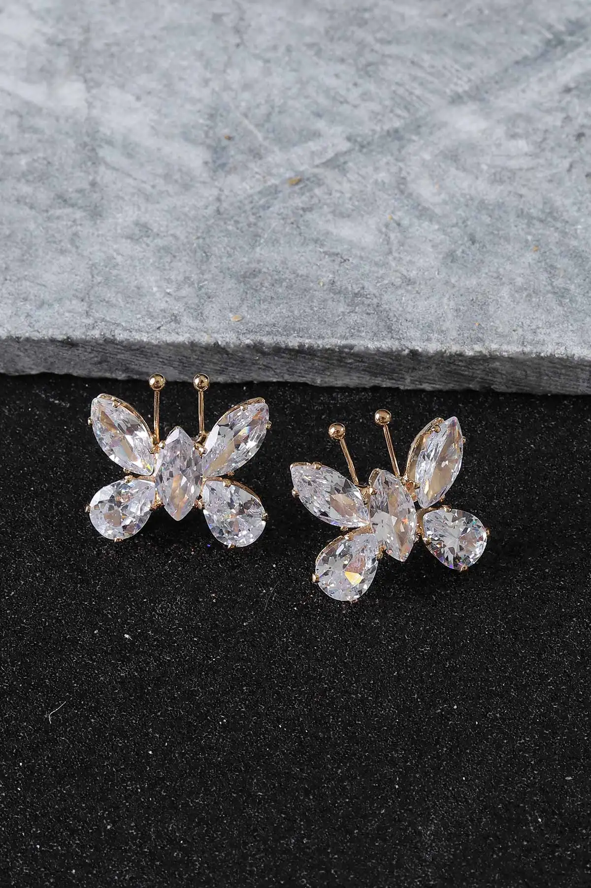Gold Zirkon Taşlı Kelebek Küpe 301793