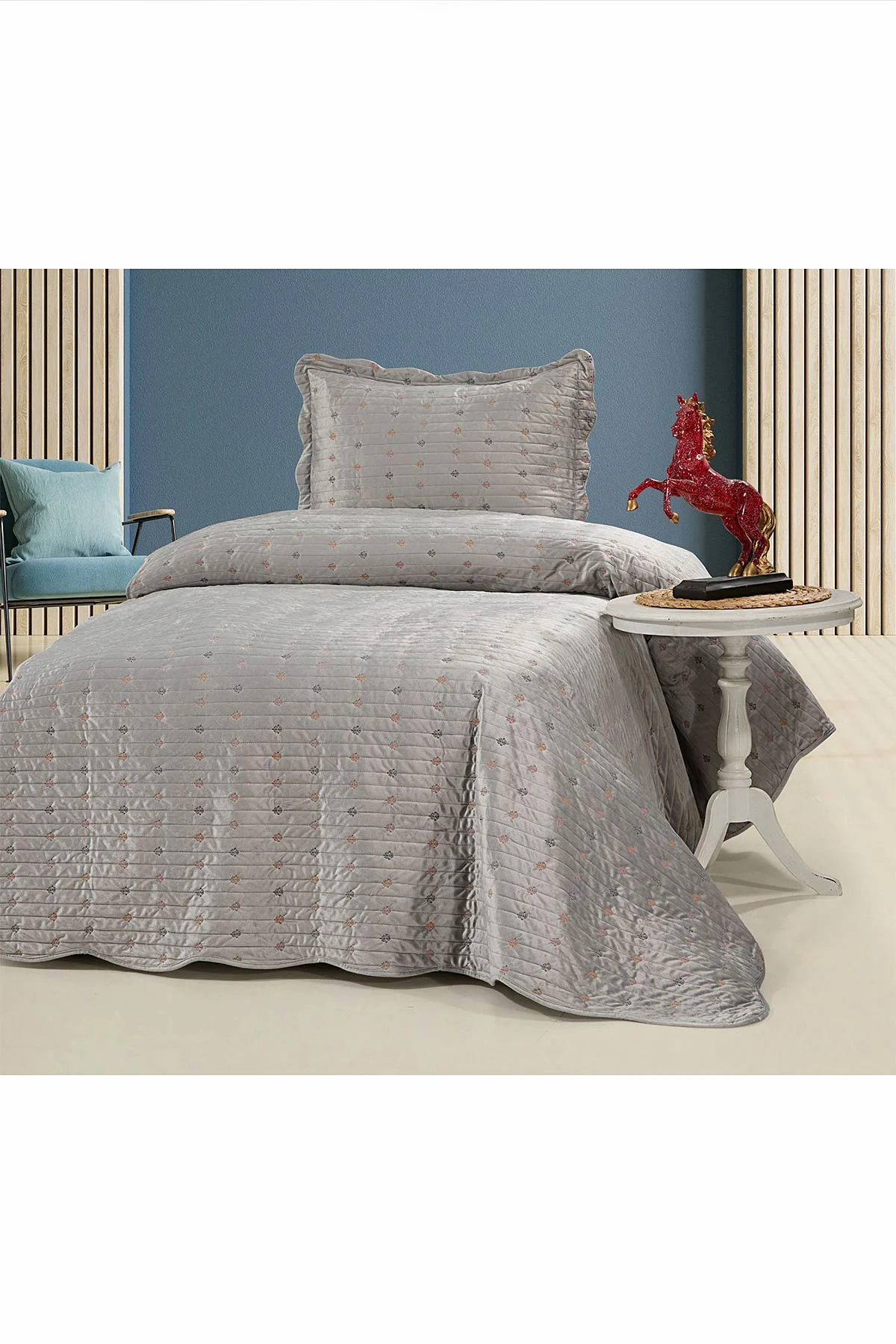 Gri 180x240 Cm Liora Kadife Nakışlı Tek Kişilik Yatak Örtüsü 474559