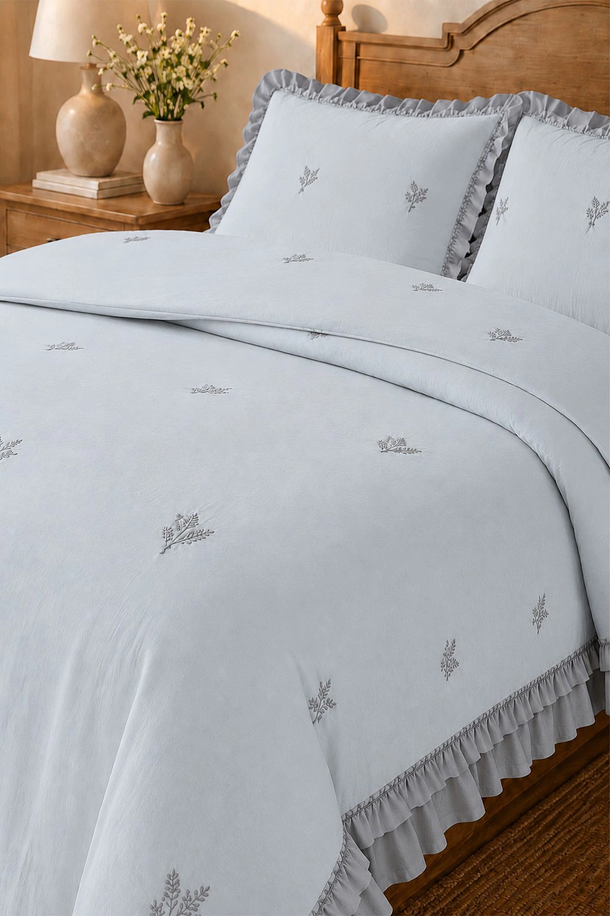 Gri 240x260 Cm Çift Kişilik Nakışlı Yatak Örtüsü Takımı 474656