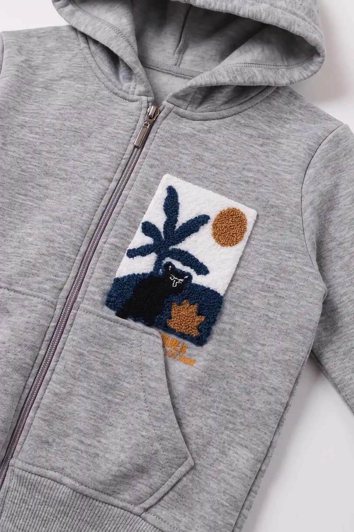 Gri (3-12 Yaş) Süzene Palmiye Nakışlı Kapüşonlu  3 İp Şardonlu Erkek Çocuk Sweatshirt 478784
