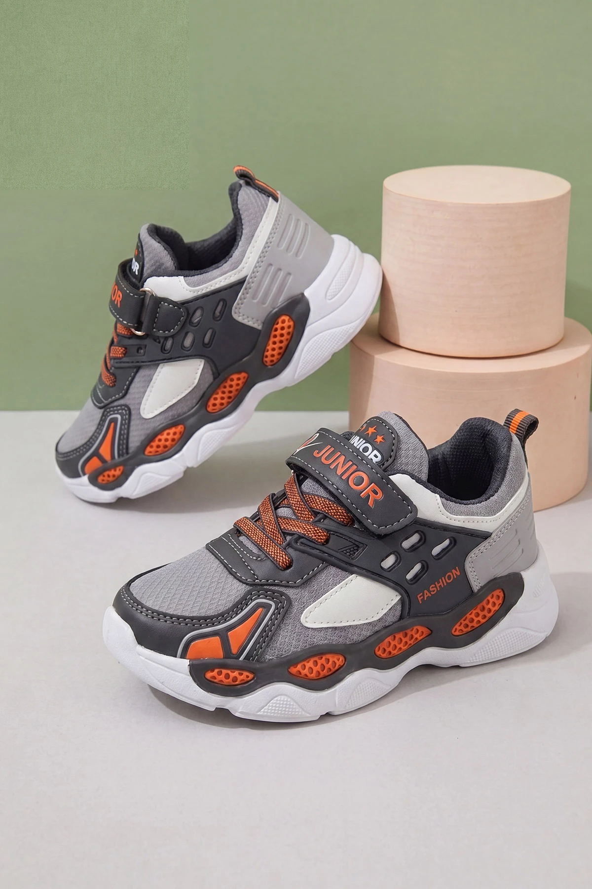 Gri ( 31 - 35 ) Cırt Bantlı Bağcıklı Erkek Çocuk Spor Ayakkabı 465350
