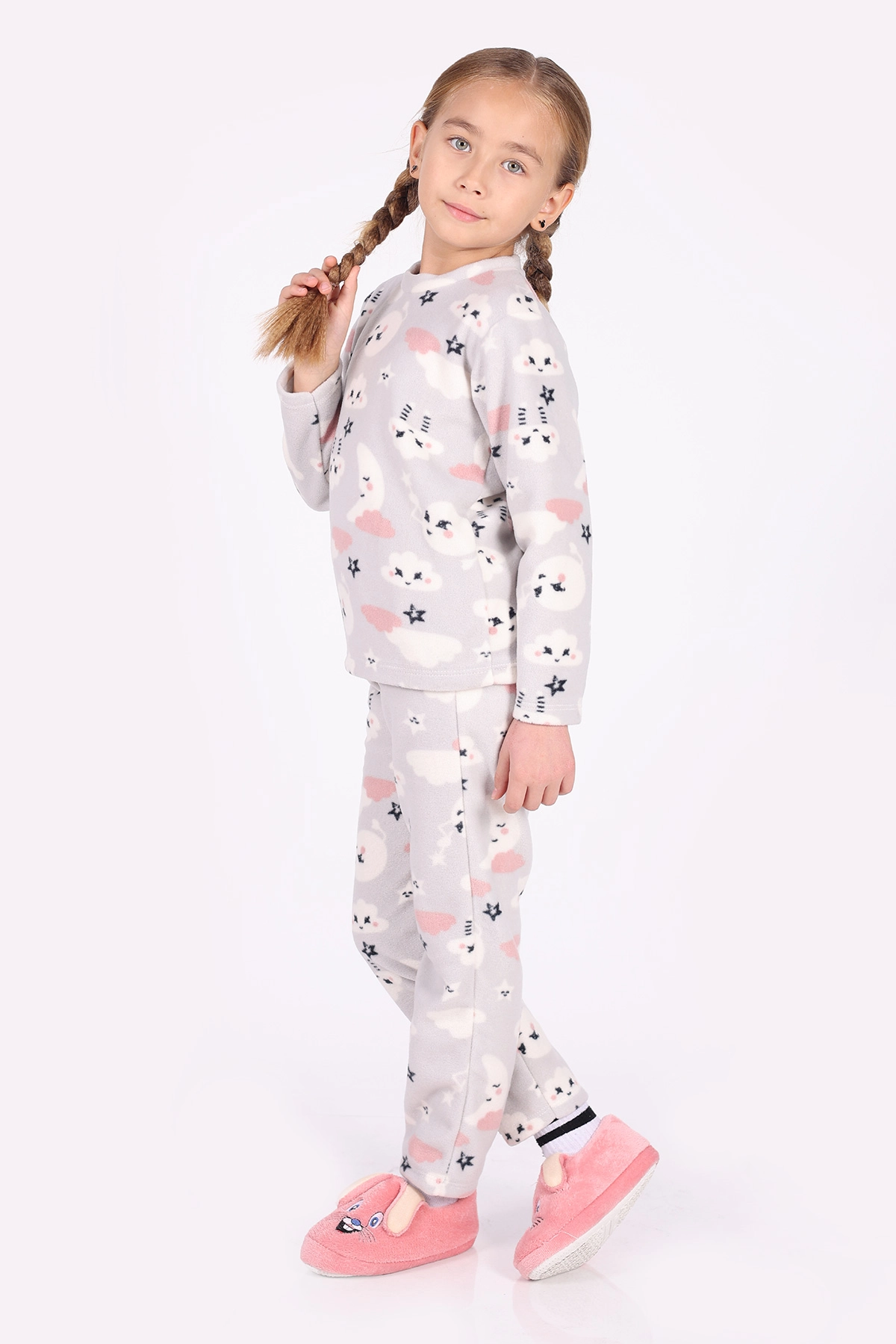 Gri (4-12 Yaş) Ay ve Bulut Desenli Polar Kumaş Kız Çocuk Pijama Takımı 327477