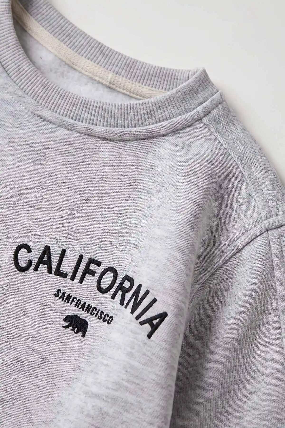 Gri (4-12 Yaş) California Baskılı 3 İp Şardonlu Kız Çocuk Kışlık Takım 483518