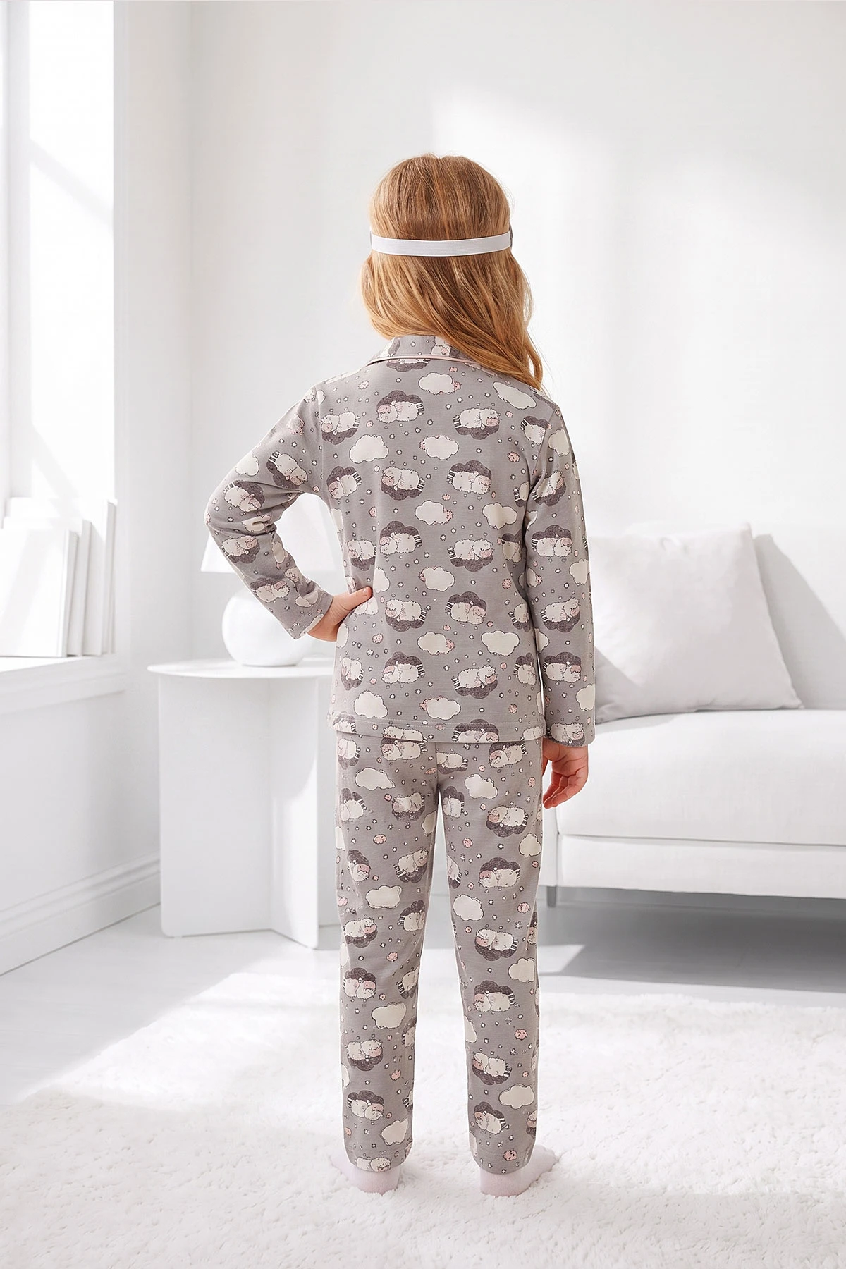 Gri (4-12 Yaş) Desenli   Uzun Kol  Ön Düğmeli Göz Bandı Detaylı Kız Çocuk Pijama Takım 473653