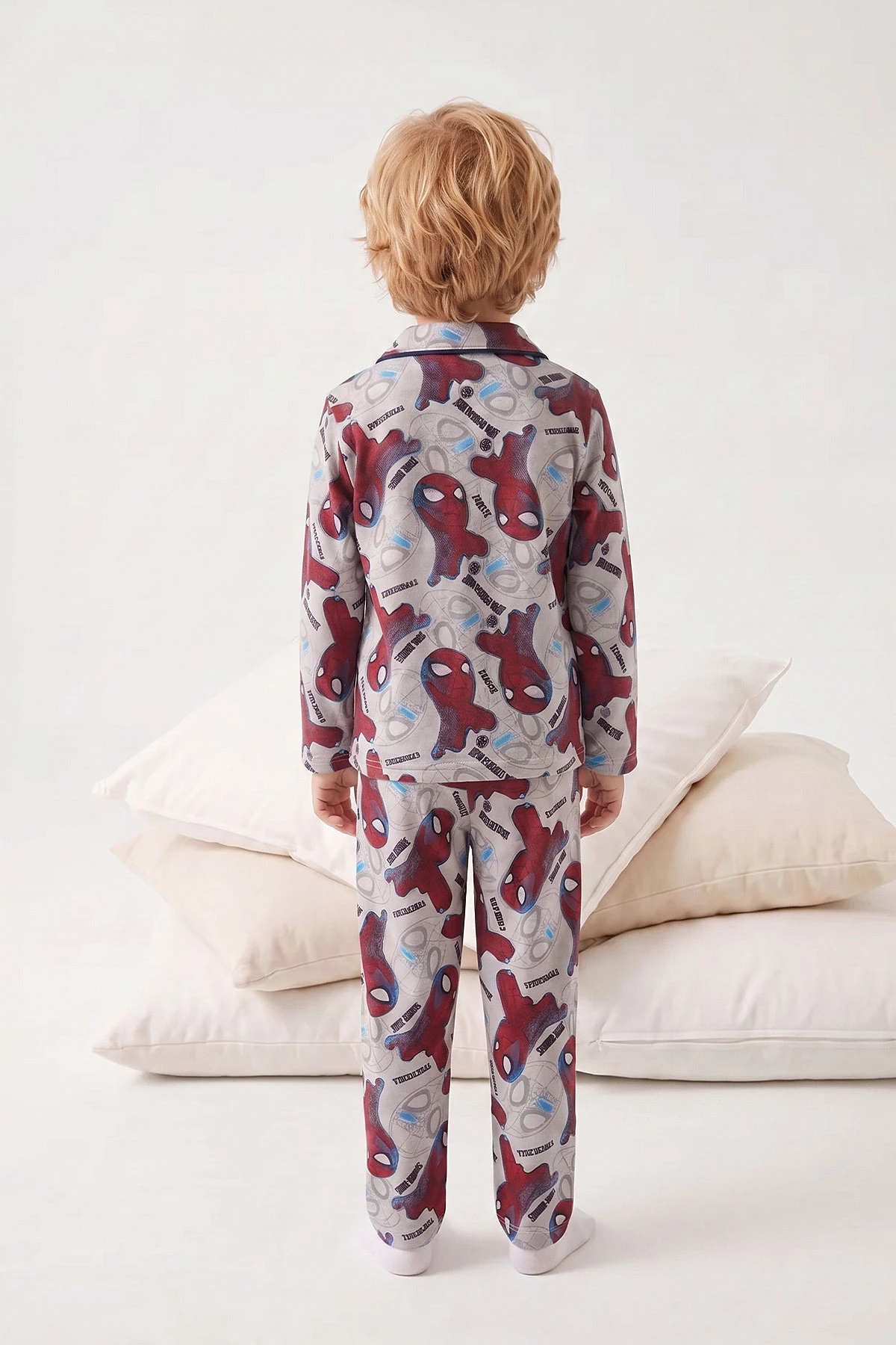 Gri (4-12 Yaş)Karakter  Desenli   Uzun Kol  Ön Düğmeli  Erkek  Çocuk Pijama Takım 473996