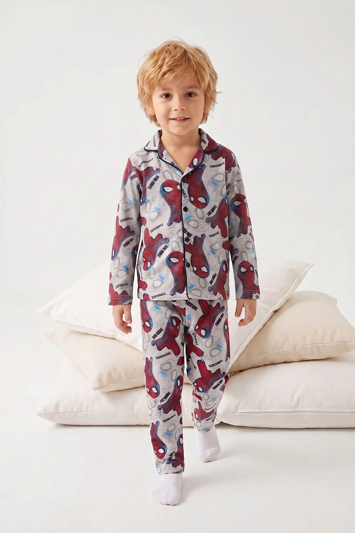 Gri (4-12 Yaş)Karakter  Desenli   Uzun Kol  Ön Düğmeli  Erkek  Çocuk Pijama Takım 473996